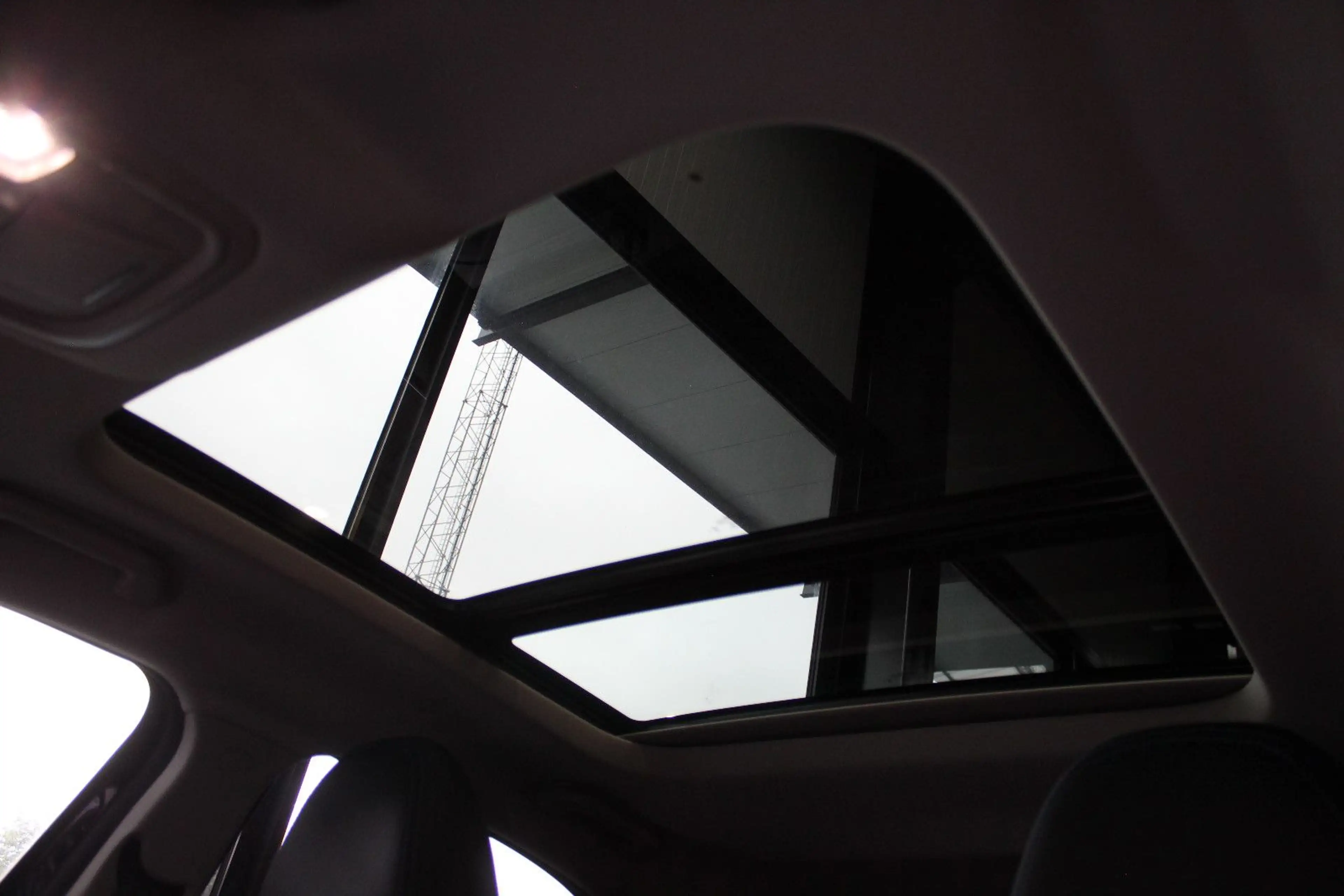 GWM ORA 03 400 Pro+(elektr. Heckklappe, Pano-Dach) — photo 14