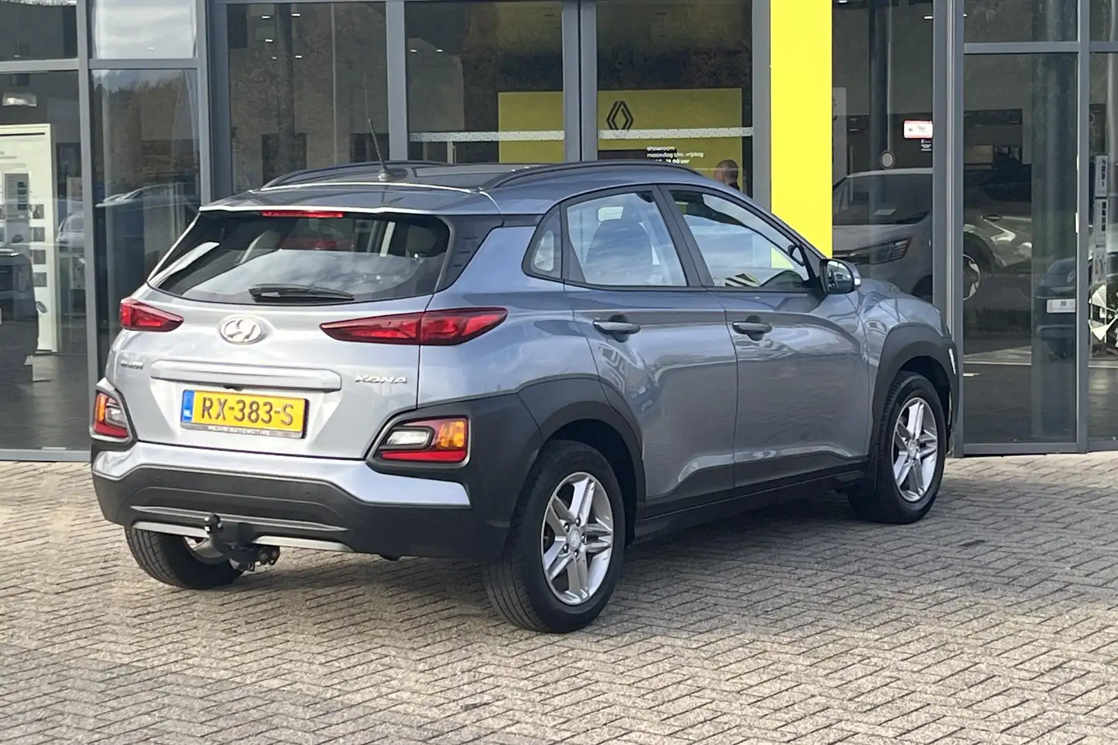 Hyundai KONA 1.0T Comfort | Trekhaak | Camera | Apple carplay/a Grijs - 2