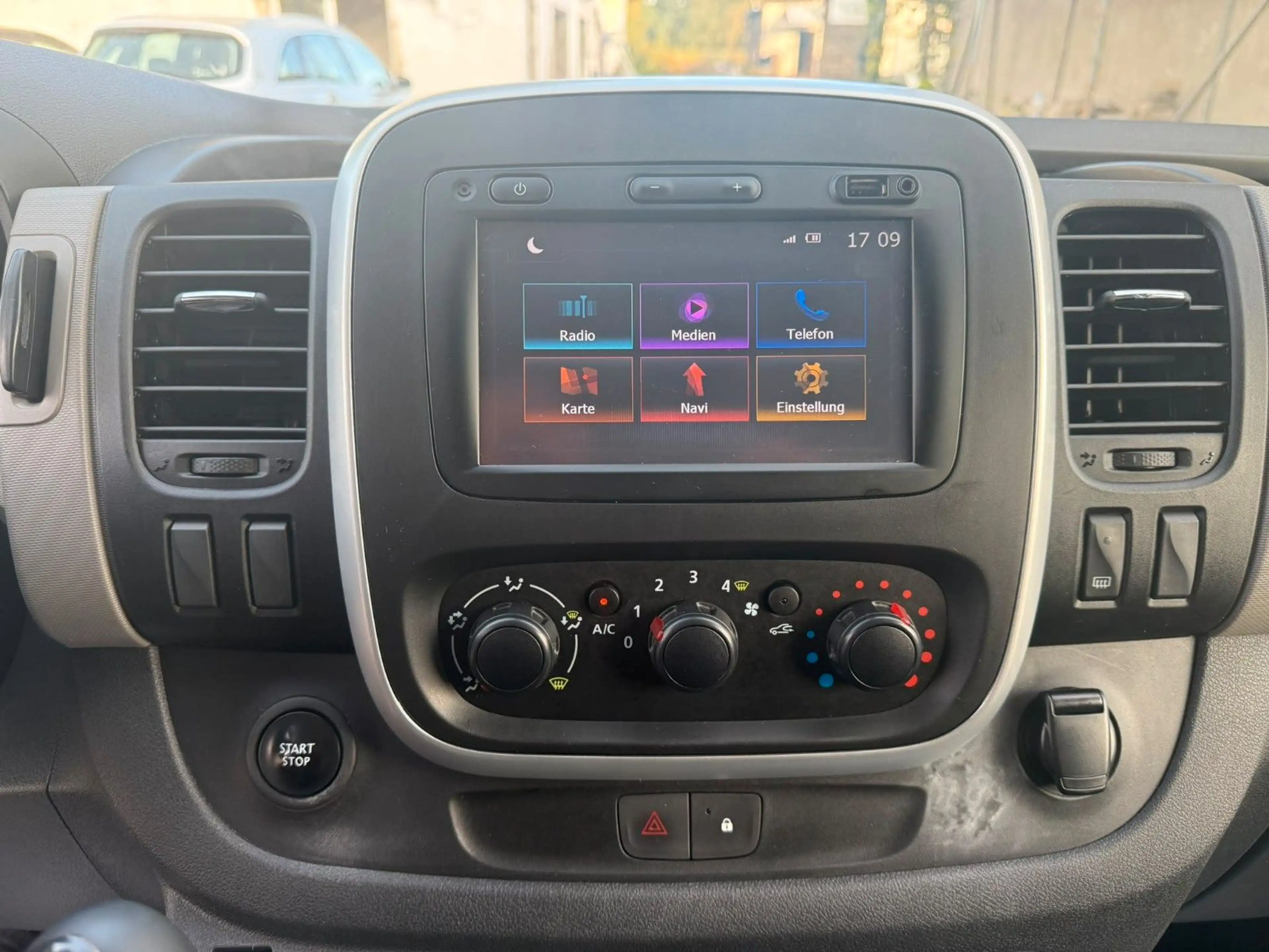 Renault Trafic Kasten L1H1 2,7t Komfort — photo 14