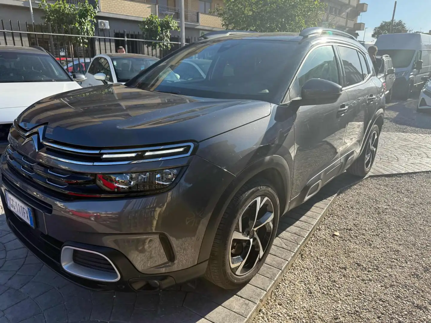 Citroen C5 Aircross BlueHDi 130 S&S EAT8 Shine no obbligo di finanz !! Grigio - 1