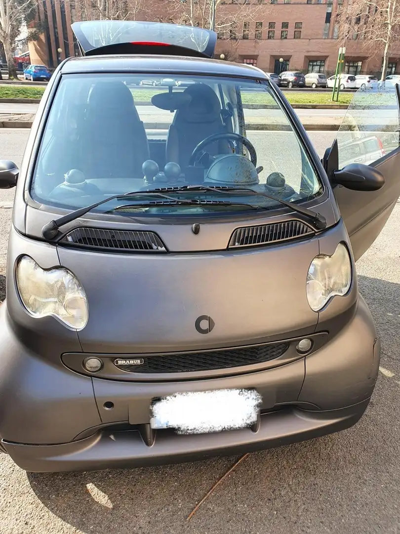 smart brabus fortwo 700 coupé Brabus (55 kW) Szürke - 1