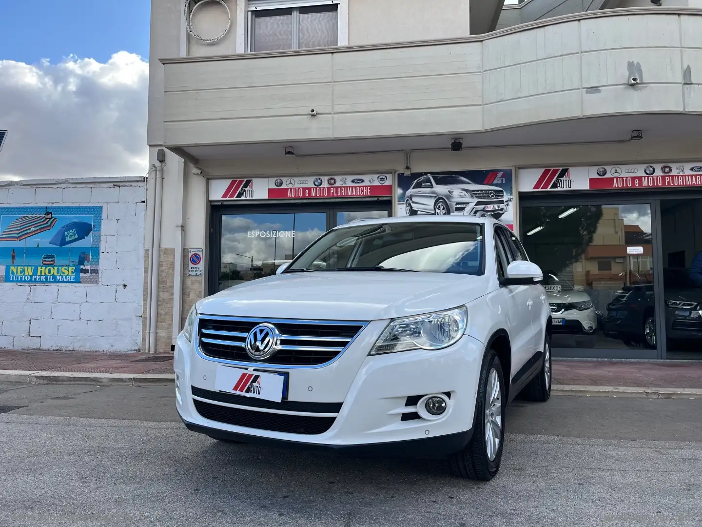 Volkswagen Tiguan 2.0 TDI 170CV 4MOT. Sport & Style Bianco - 2