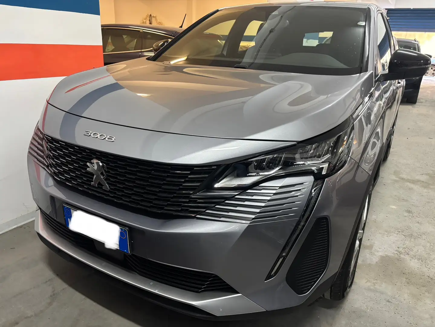 Peugeot 3008 1.5 bluehdi Active Pack s&s 130cv eat8 Grigio - 1