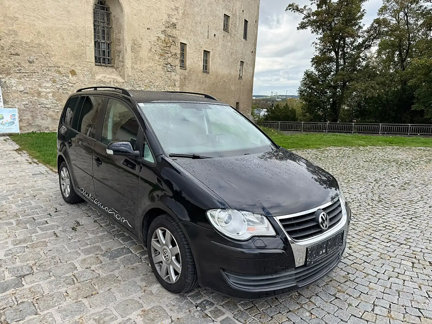 Volkswagen Touran 2.0 TDI DPF Trendline Automatik Schwarz - 2