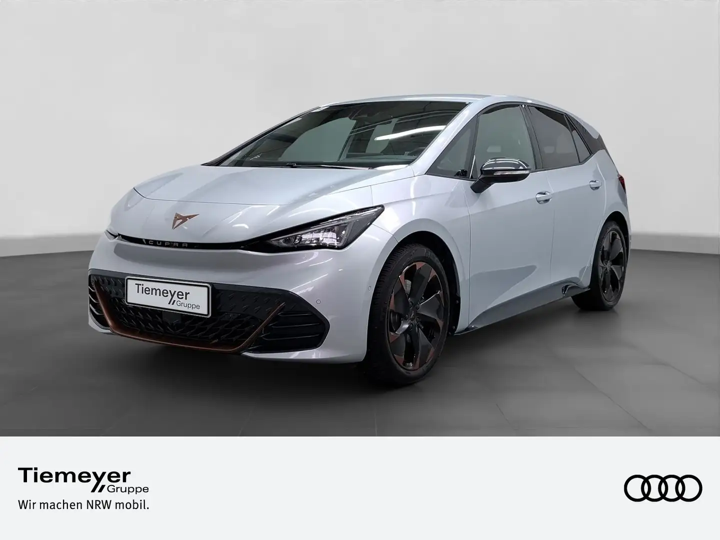 CUPRA Born 360 ALLWETTER LM19 PRIVACY SITZHZ Silber - 1