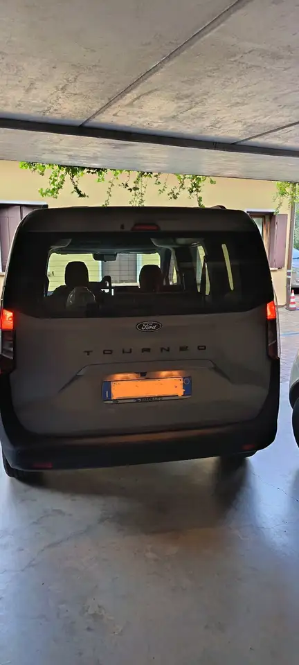 Ford Tourneo Courier 2026