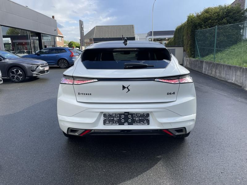DS Automobiles DS 4 PERFORMANCE LINE + e-TENSE 225 — photo 9