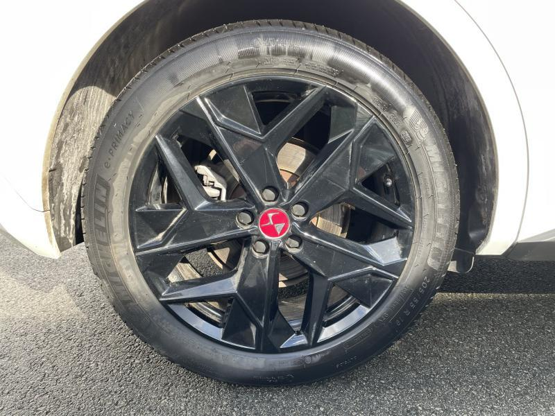 DS Automobiles DS 4 PERFORMANCE LINE + e-TENSE 225 — photo 11
