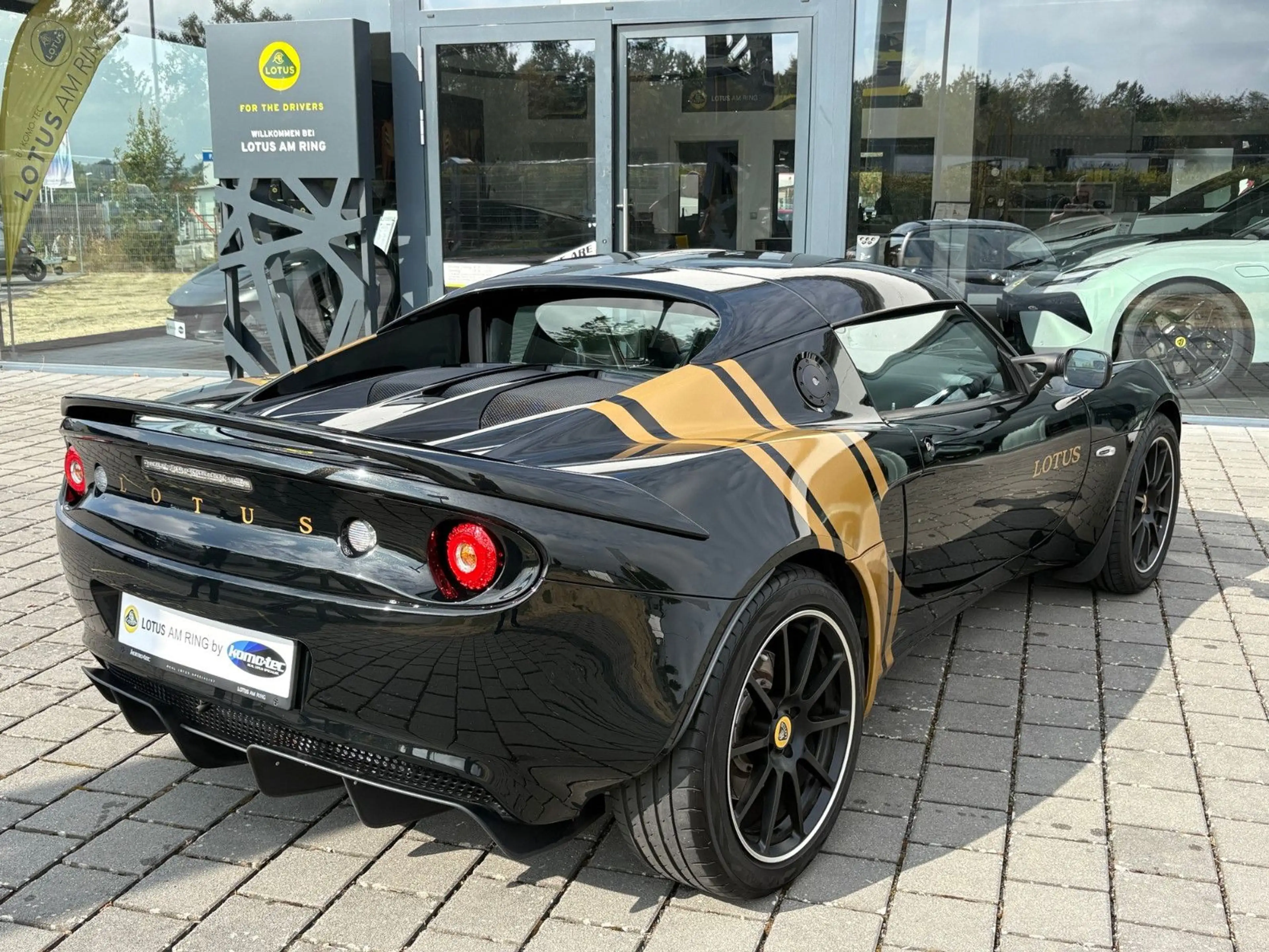 Lotus Elise 220 Heritage Edition JPS "Lotus am Ring" — photo 6