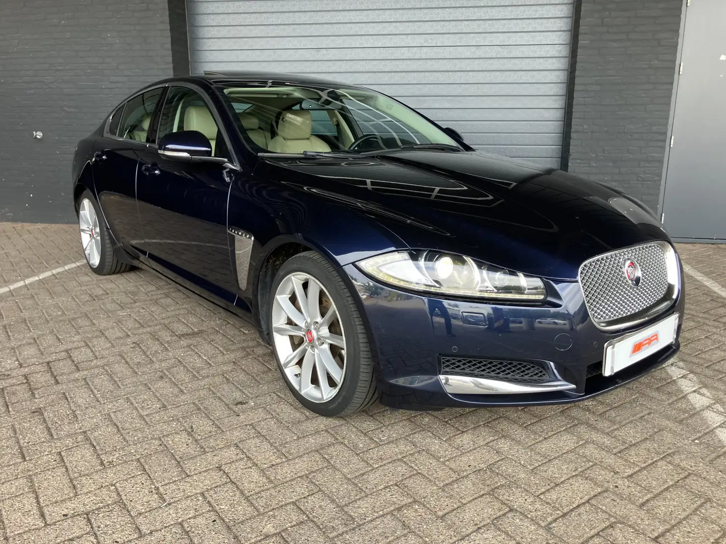 Jaguar XF 3.0D S VOLL !! Blue - 1