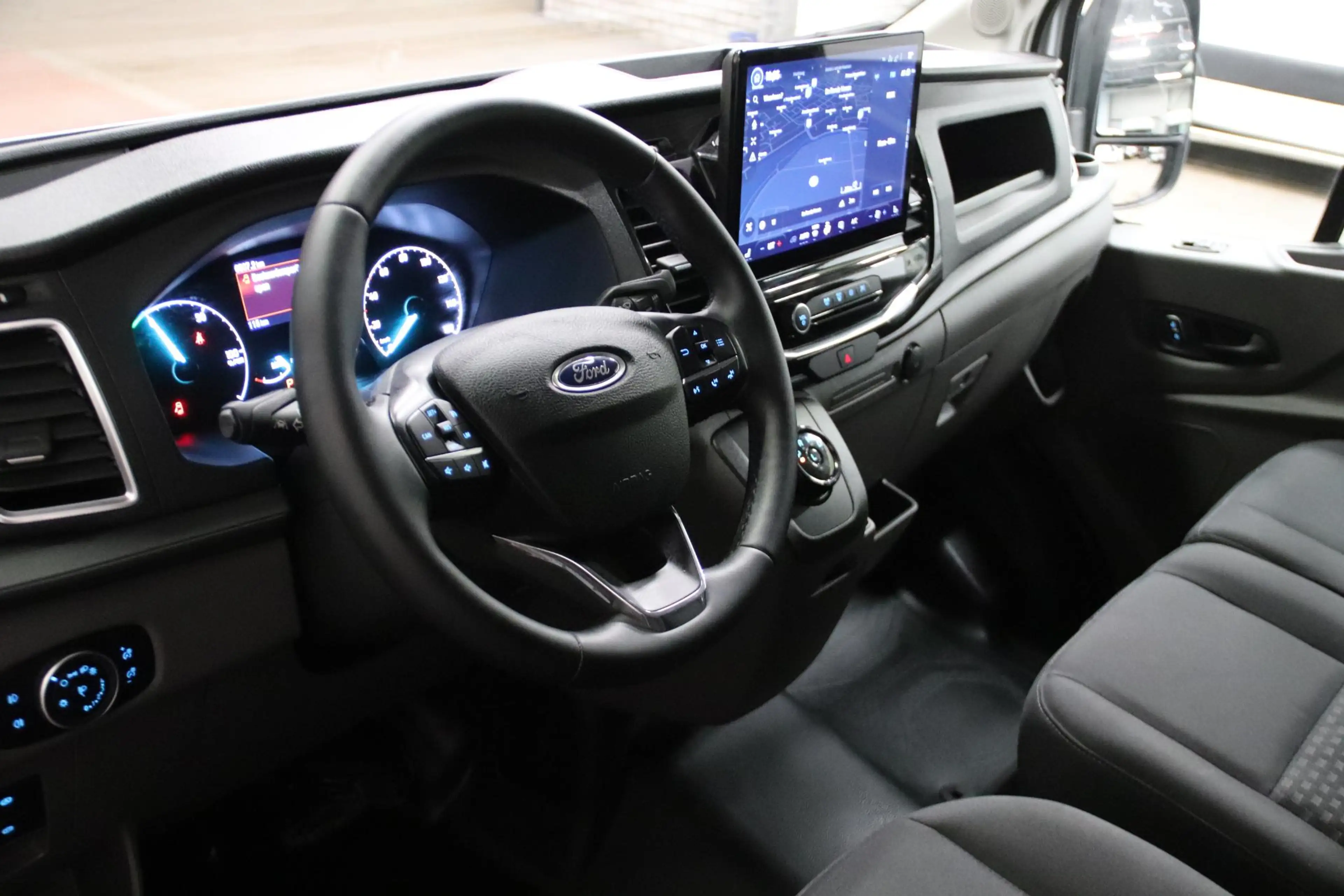 Ford E-Transit L2H2 Trend 68 kWh — photo 7