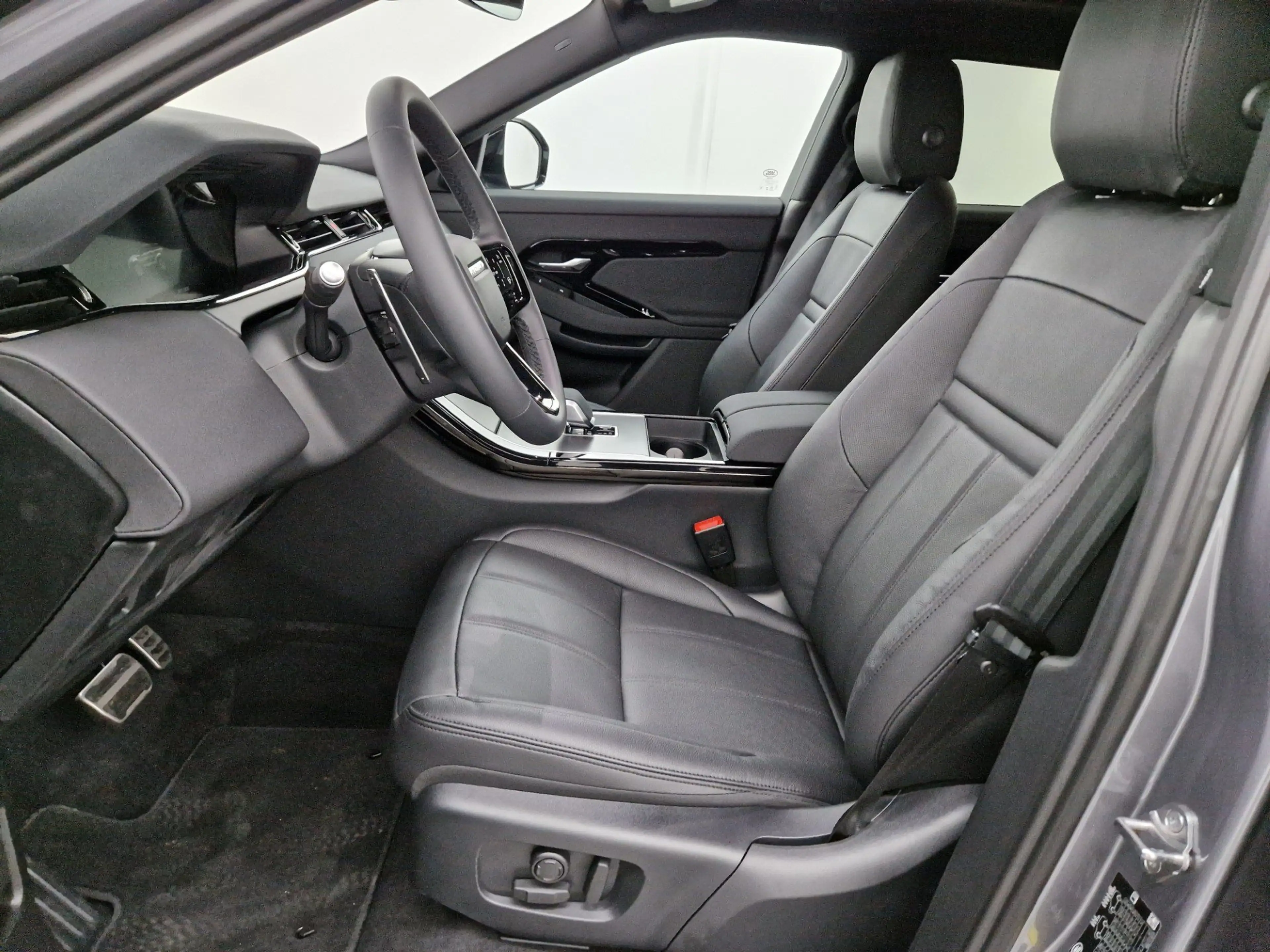 Land Rover Range Rover Evoque D200 Dynamic SE HUD Pano 20" — photo 3