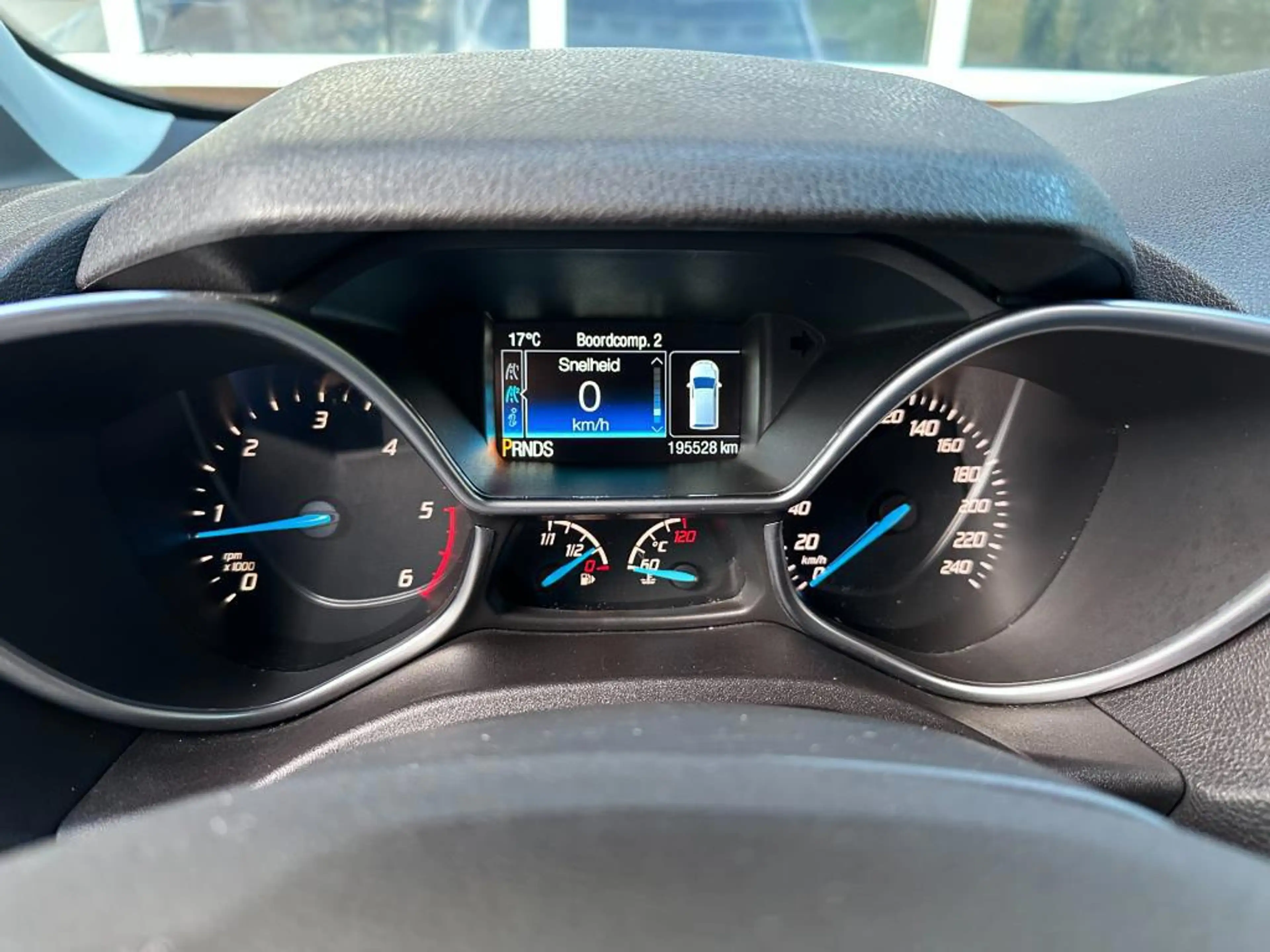 Ford Transit Connect 1.5 TDCI L2 Trend Automaat Defecte koppakking. — photo 9