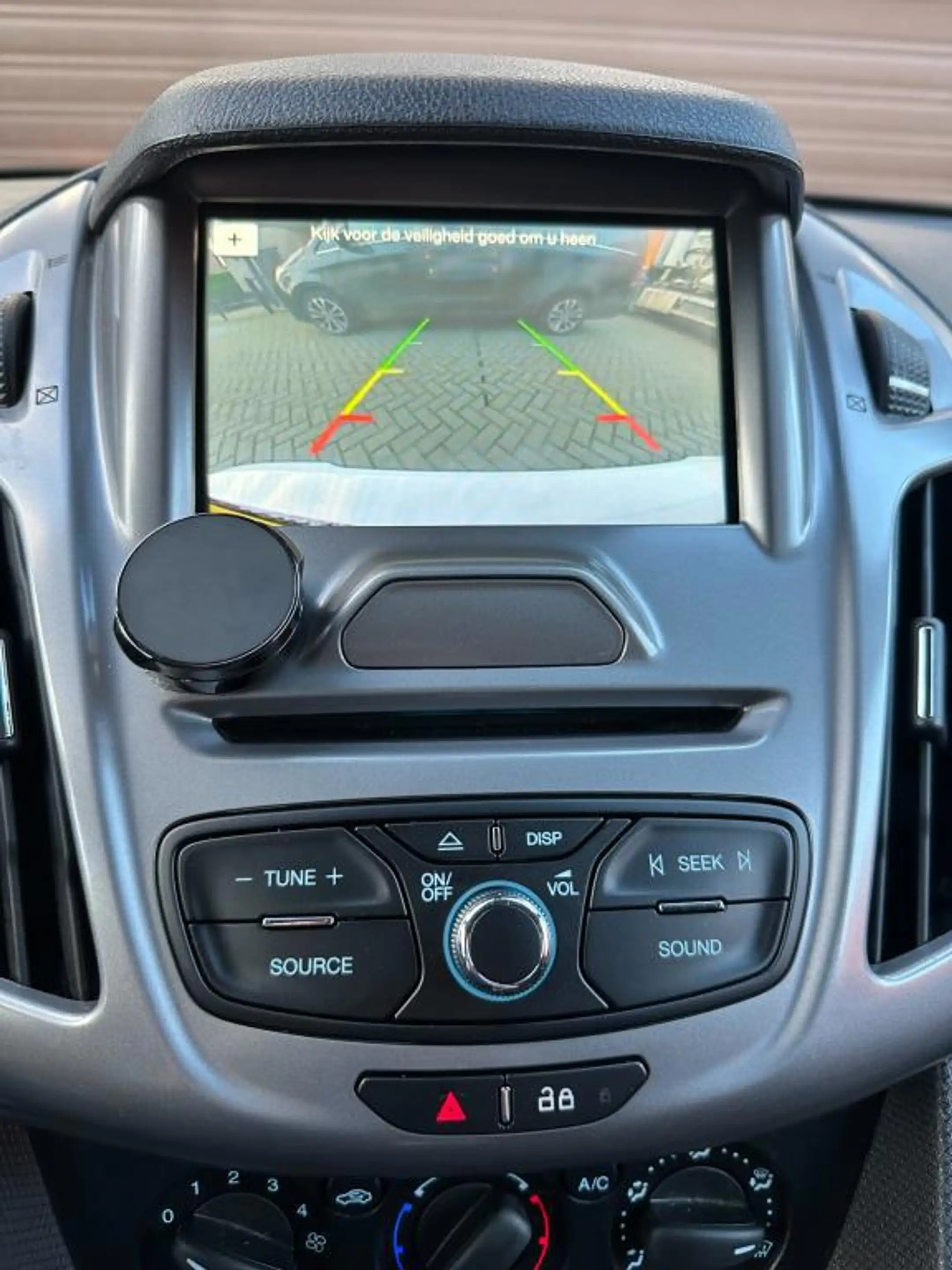 Ford Transit Connect 1.5 TDCI L2 Trend Automaat Defecte koppakking. — photo 10