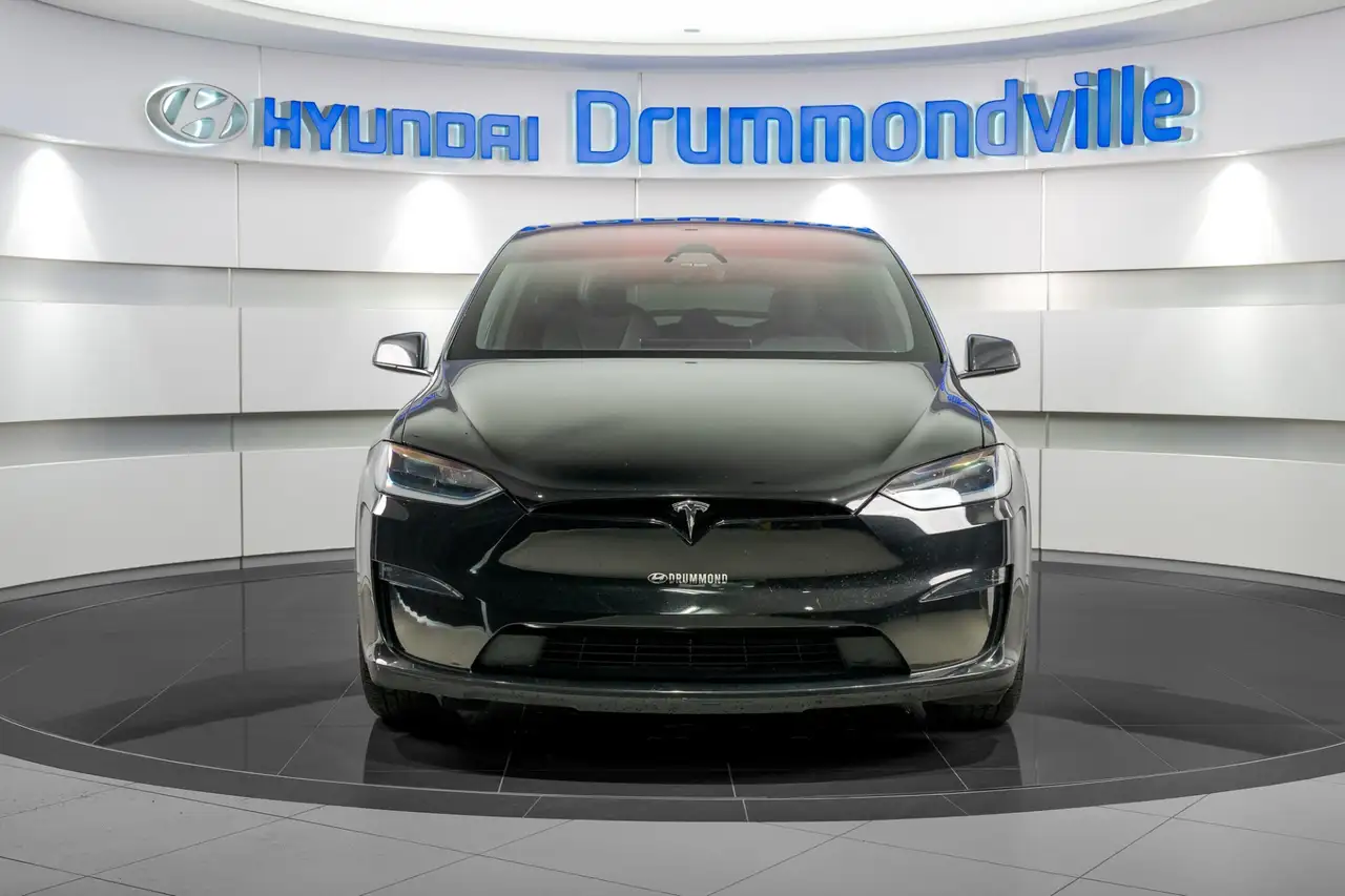 Tesla Model X fotografie Tesla Model X