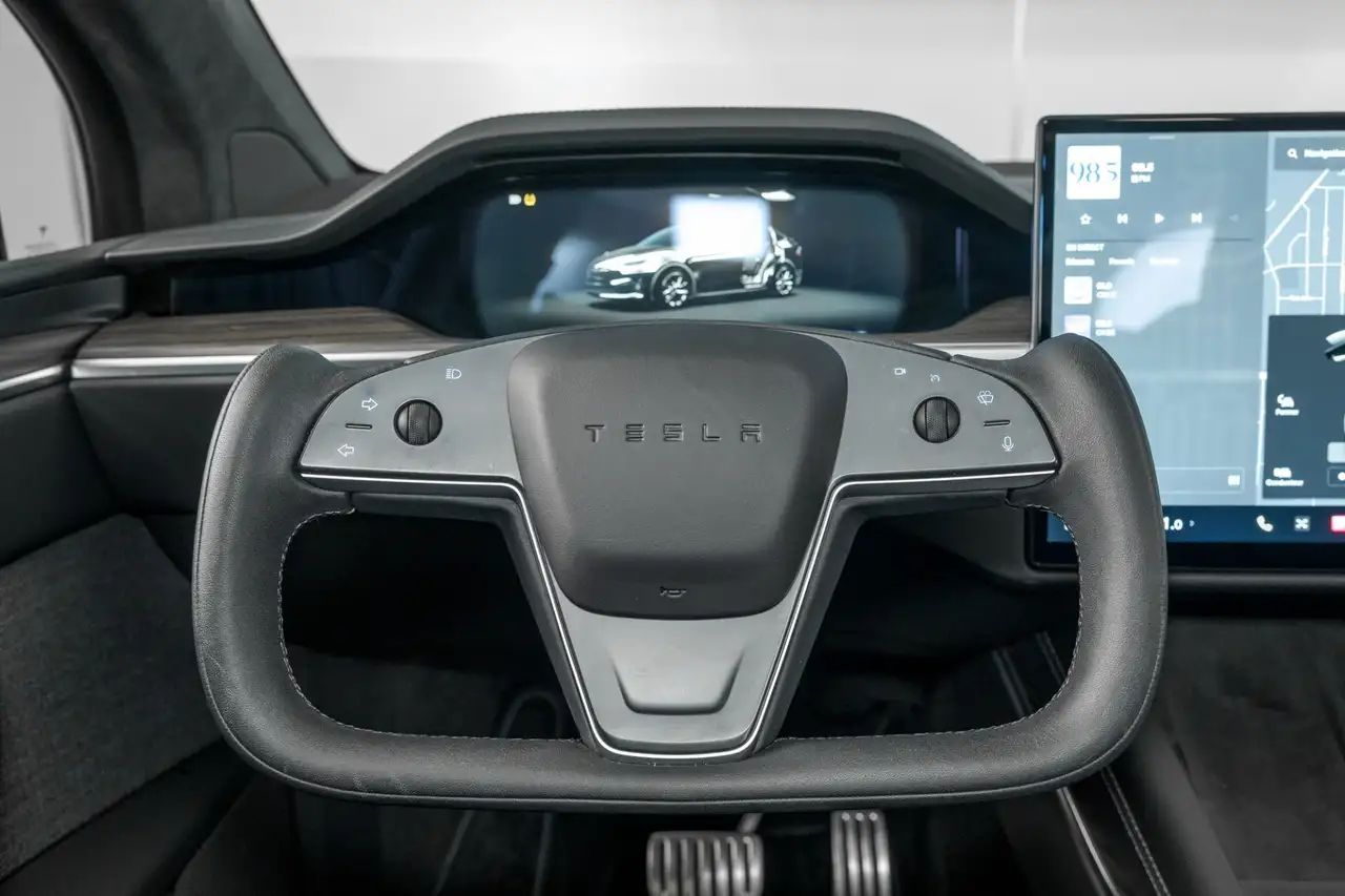 Tesla Model X fotografie Tesla Model X