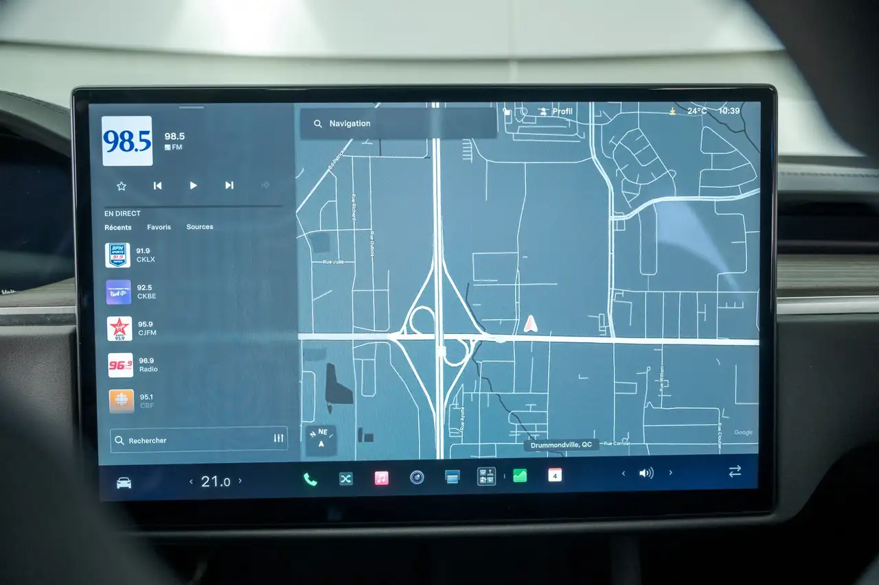 Tesla Model X fotografie Tesla Model X