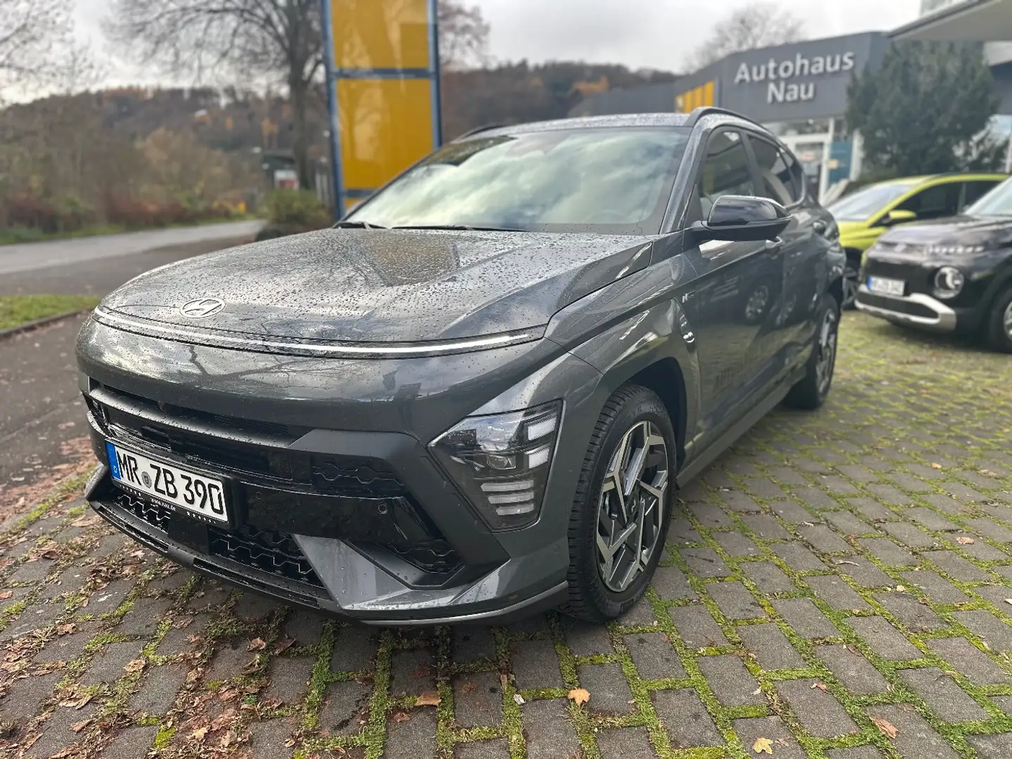Hyundai KONA 1.6 Turbo N Line X BigDeal Inspektionspaket Grijs - 2
