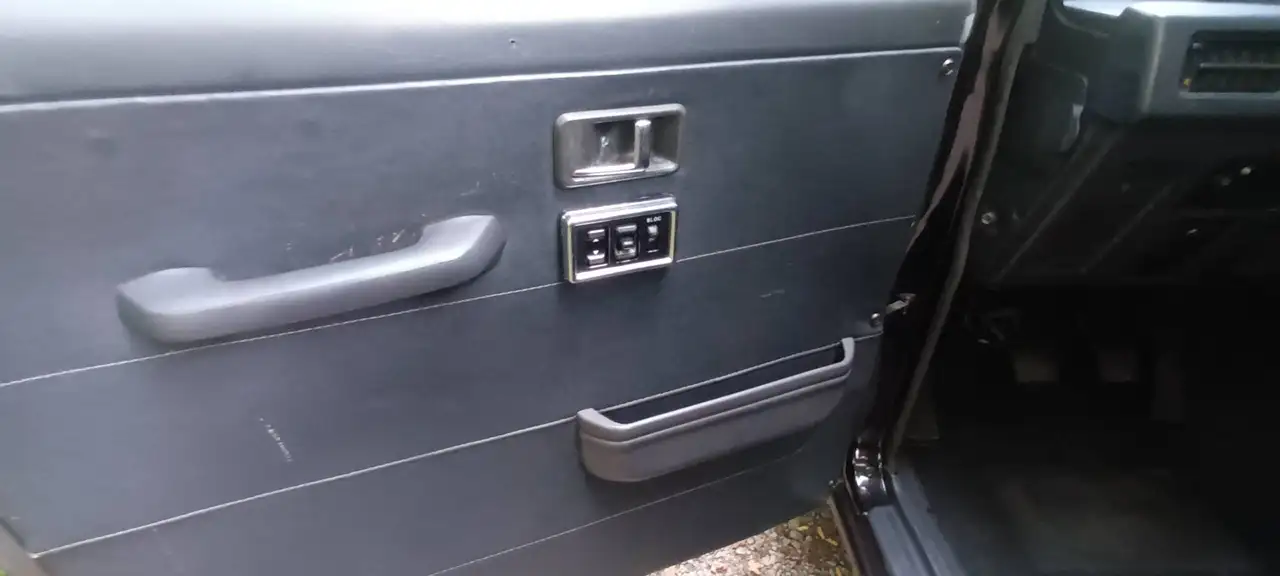 Mitsubishi Pajero 2500 Turbo, foto 4