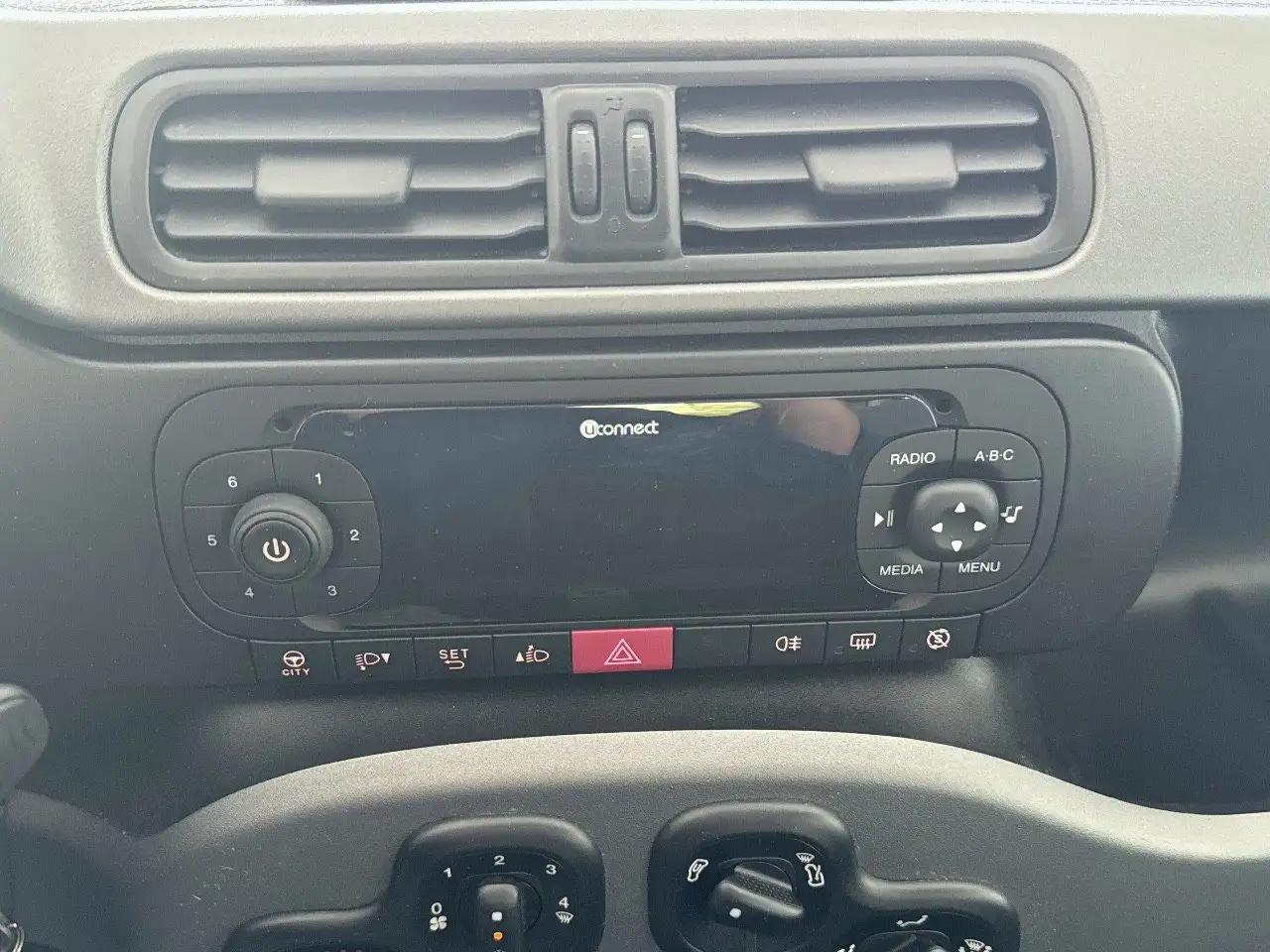 Fiat Panda 1.0 FireFly 70cv S&S Hybrid City Life, миниатюра 15