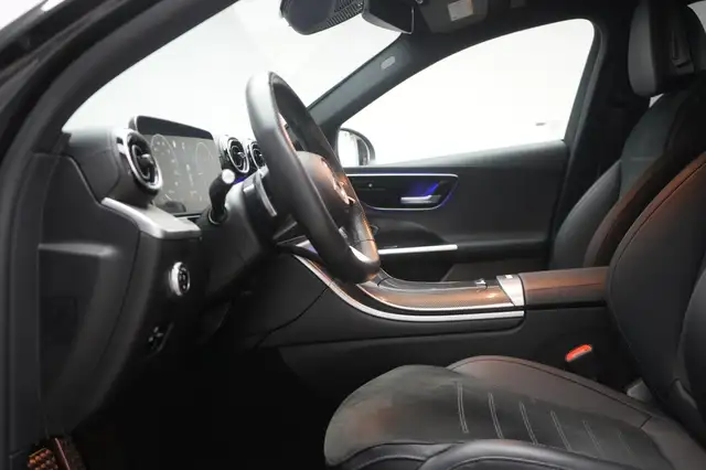 Mercedes-Benz C-Class view 10