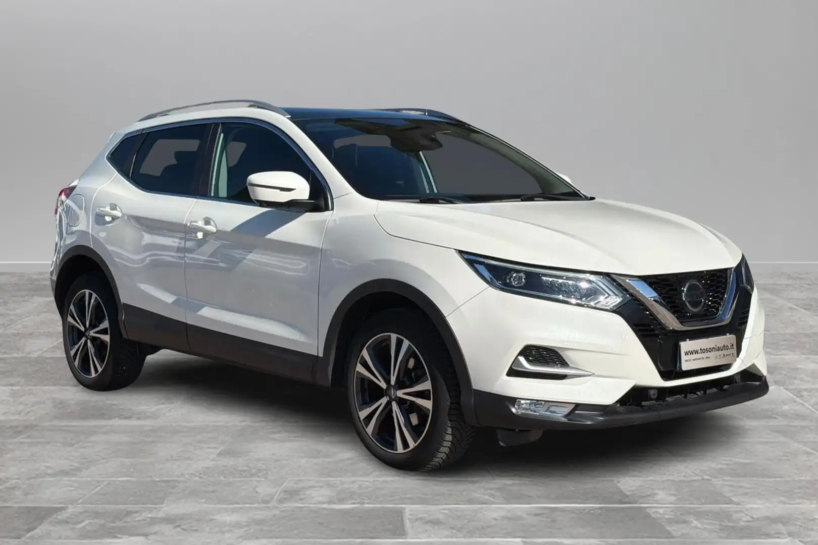 Nissan Qashqai 1.5 dci N-Connecta 115cv dct Bianco - 2
