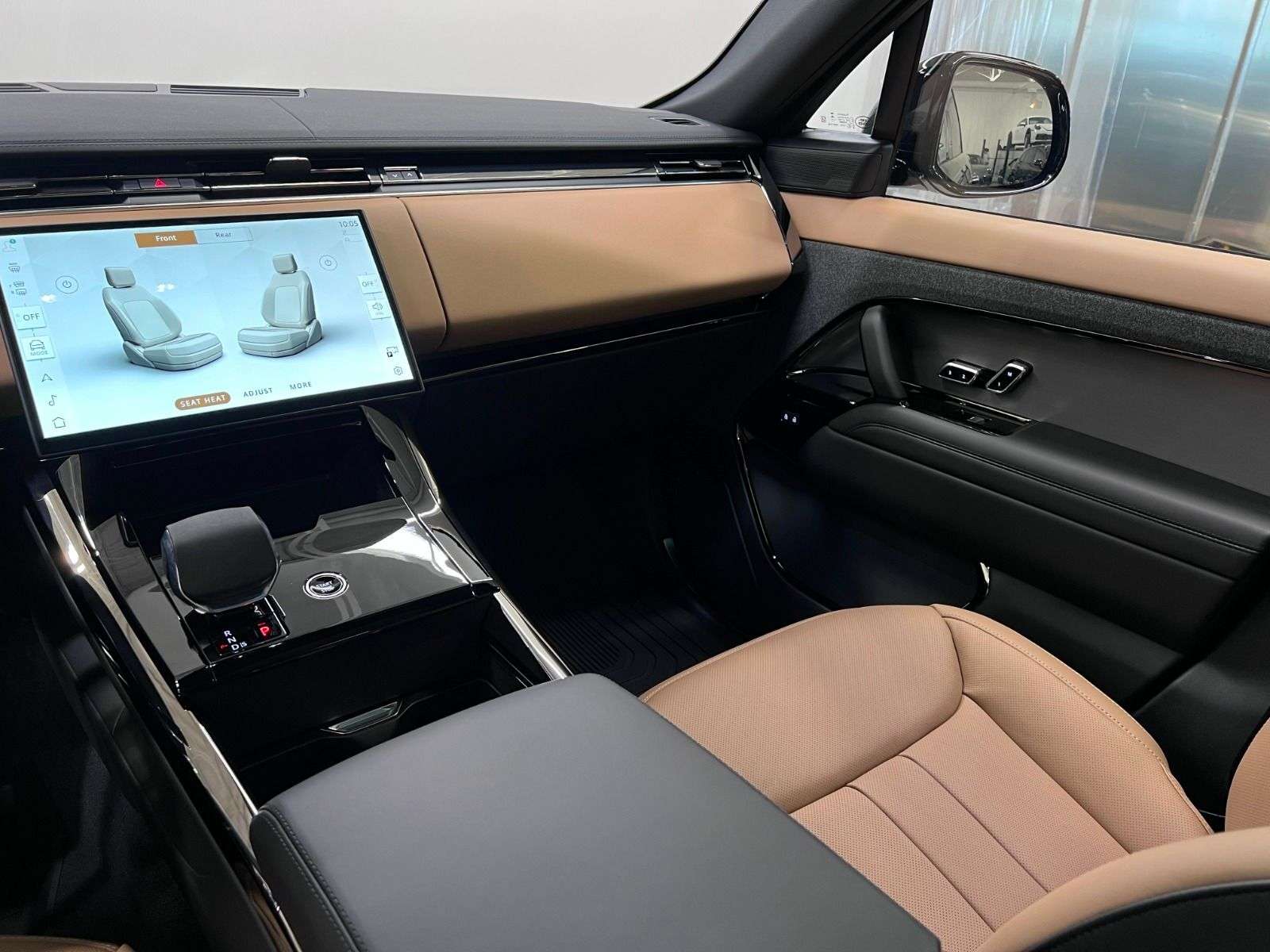 2026 Land Rover Range Rover Sport P460E DYNAMIC SE | PLUG IN HYBRID thumb 18