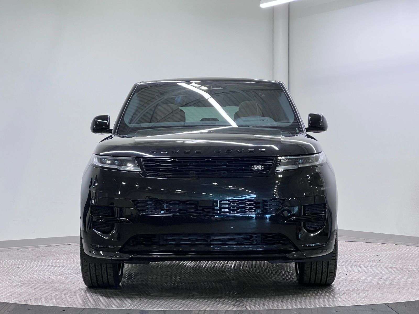 2026 Land Rover Range Rover Sport P460E DYNAMIC SE | PLUG IN HYBRID thumb 8