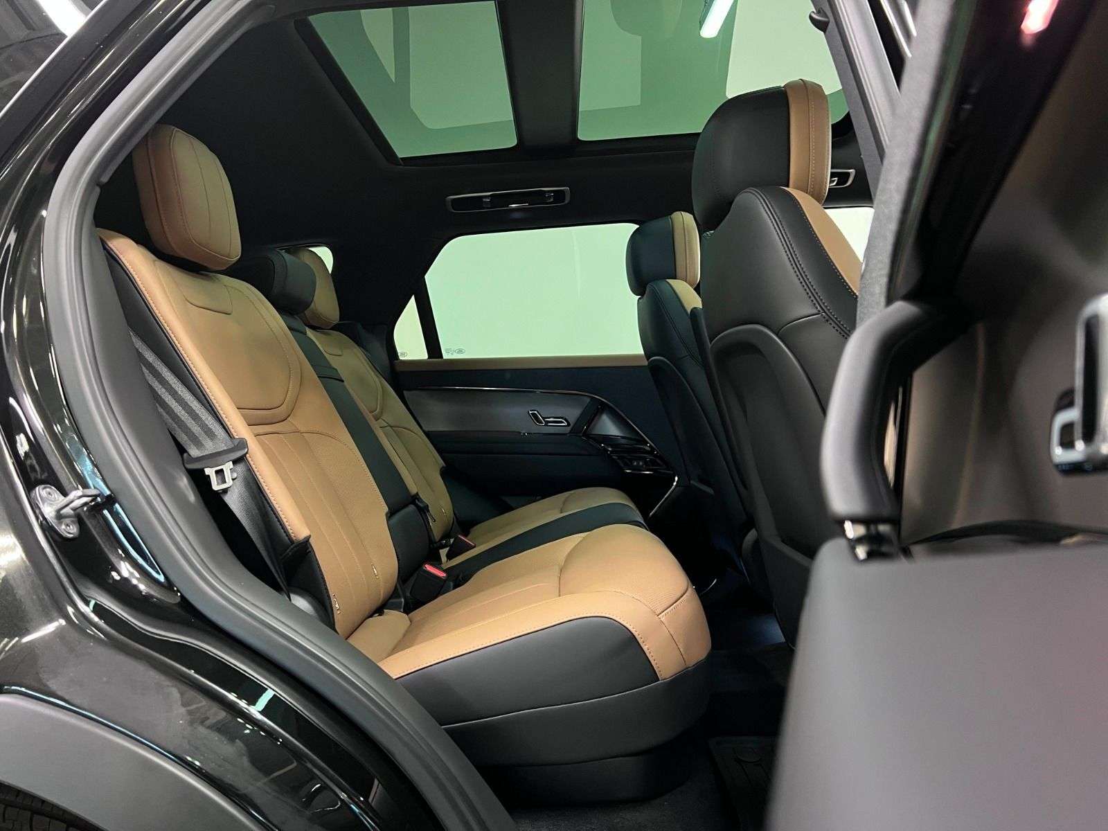 2026 Land Rover Range Rover Sport P460E DYNAMIC SE | PLUG IN HYBRID thumb 25