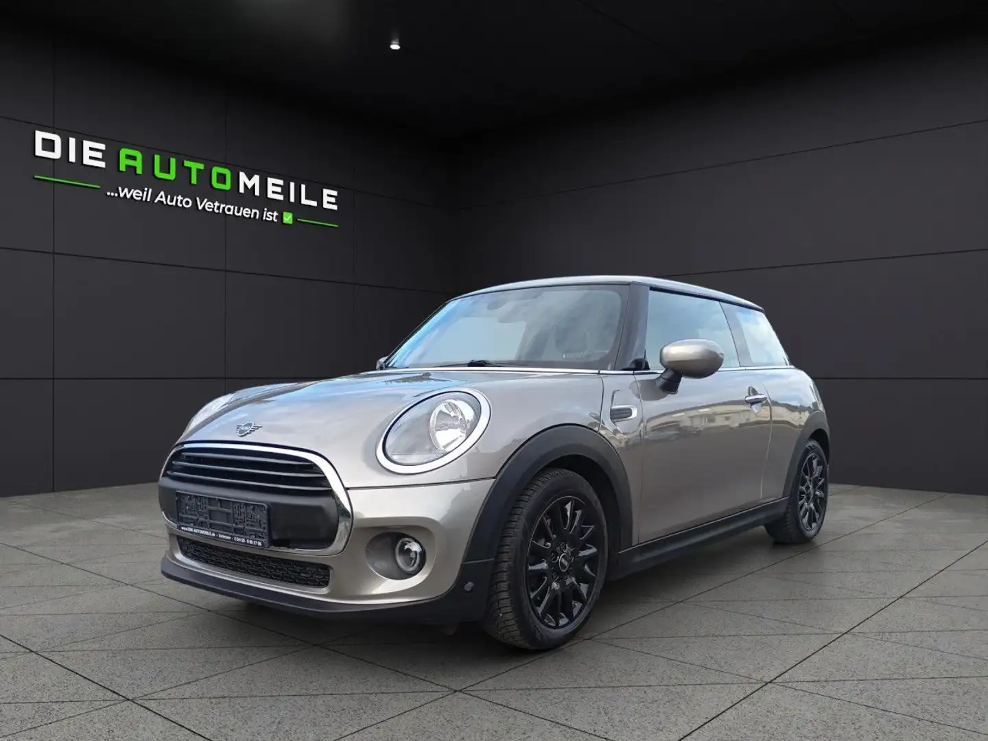 MINI One Klima PDC SHZ AUTOM. Bluetooth Silber - 1
