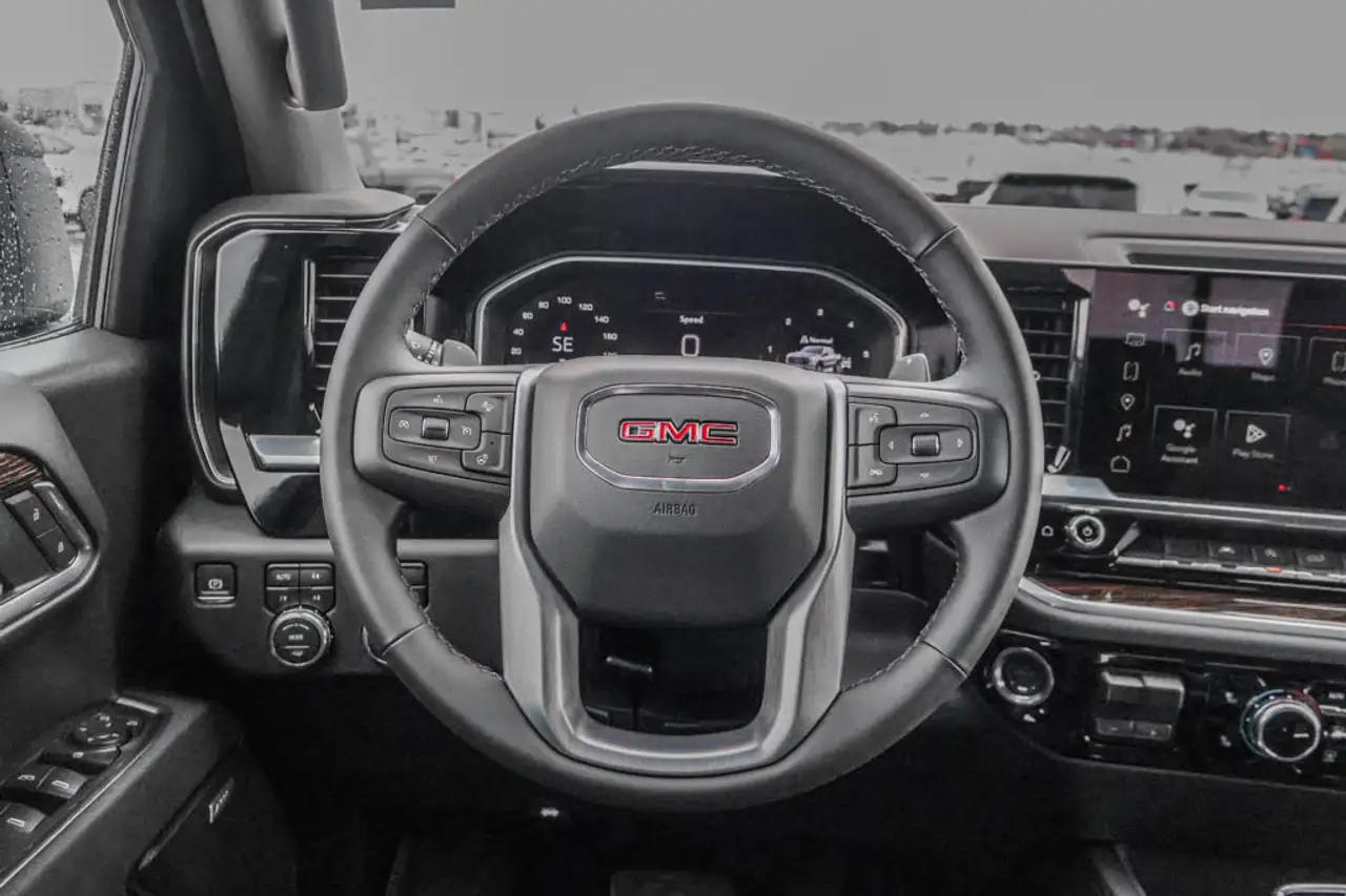 GMC Sierra 1500 снимка GMC Sierra 1500