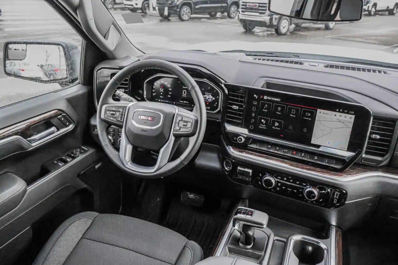 GMC Sierra 1500 снимка GMC Sierra 1500