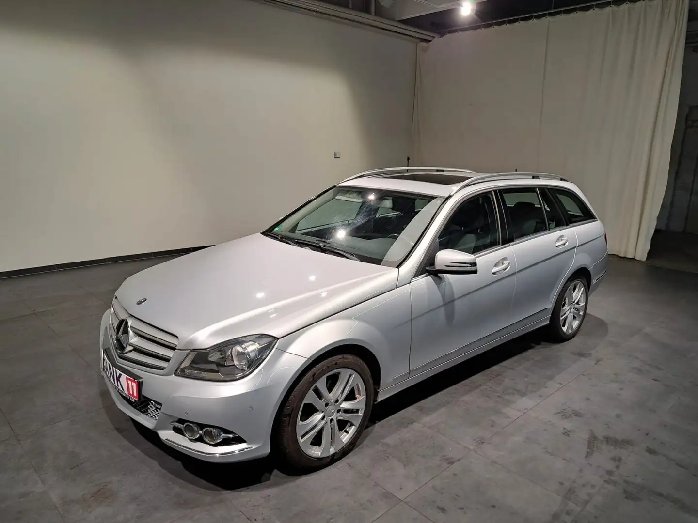 Mercedes-Benz C 200 C -Klasse T-Modell BlueEfficiency Plateado - 1