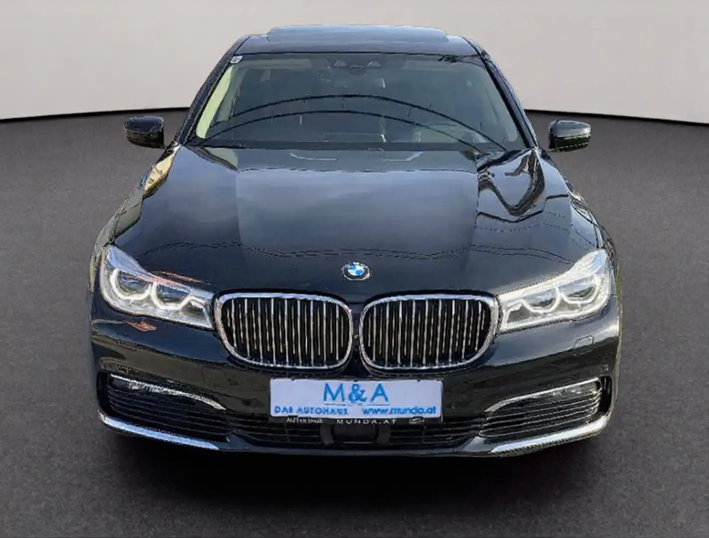 BMW 740 7er 740d xDrive/TOP/Garantie Schwarz - 2