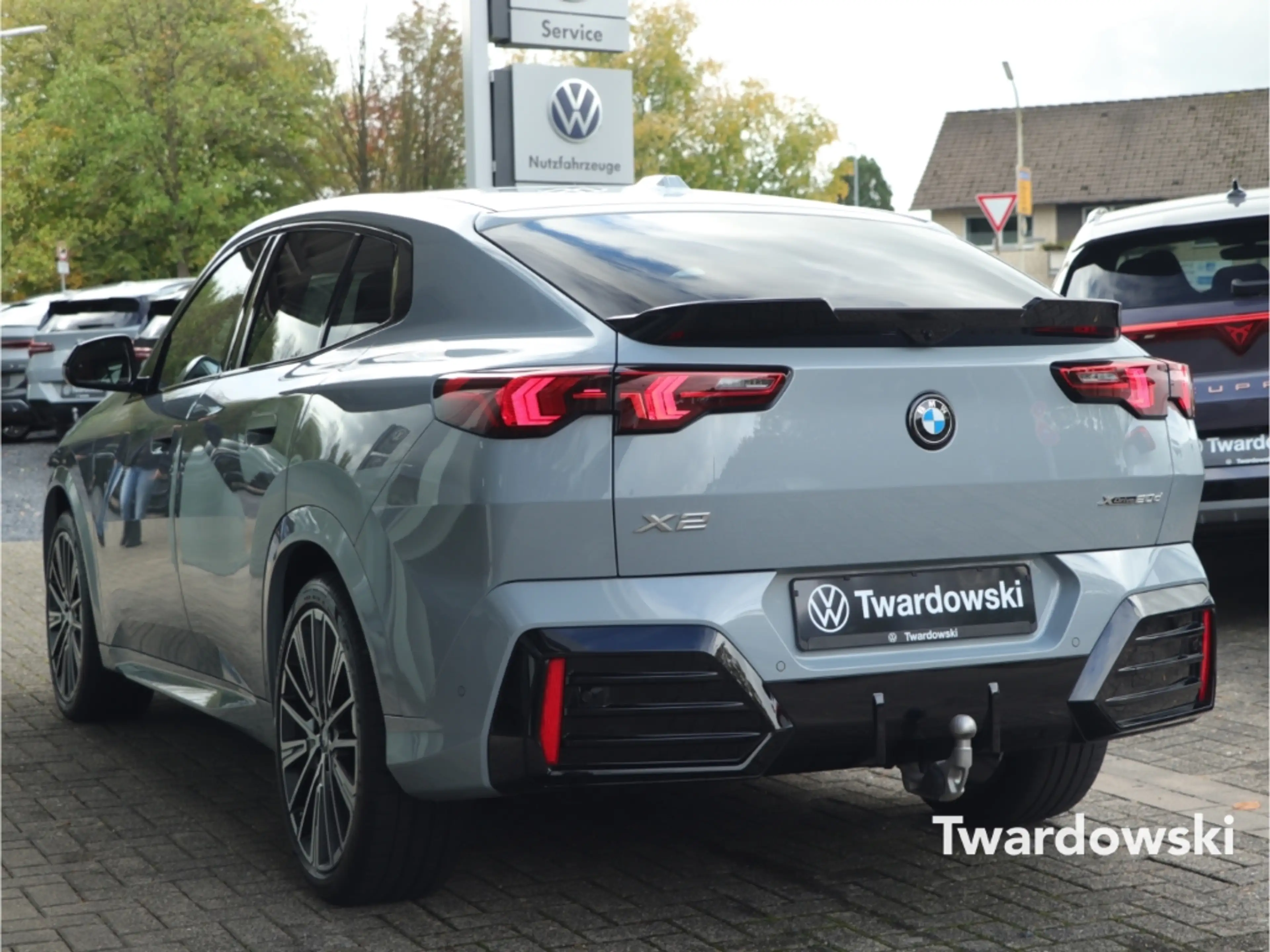 BMW X2 20d xDrive M Sport Leder Inno Pano HUD AHK — photo 4
