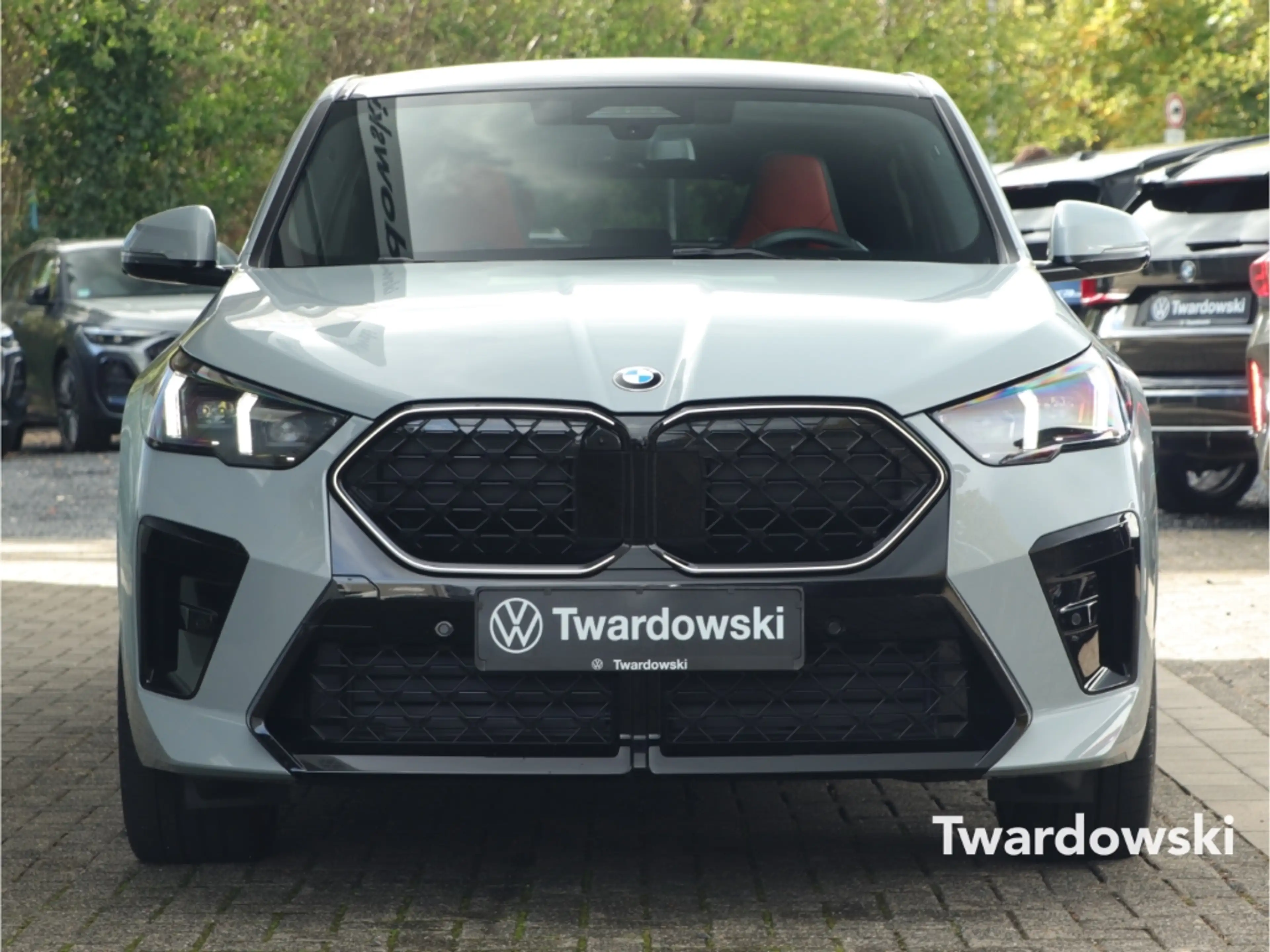 BMW X2 20d xDrive M Sport Leder Inno Pano HUD AHK — photo 2