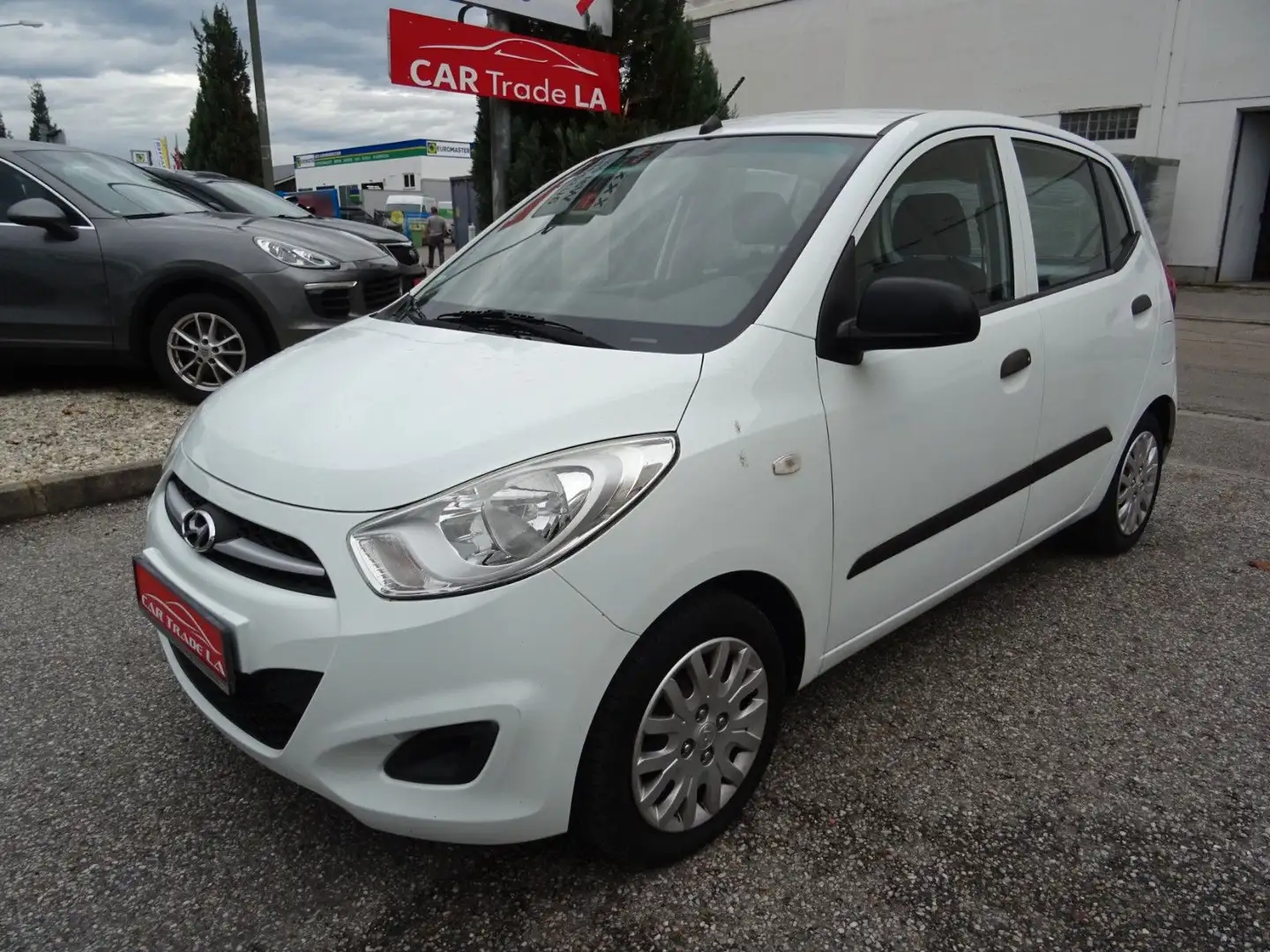Hyundai i10 Classic E/ TÜV Neu Weiß - 1