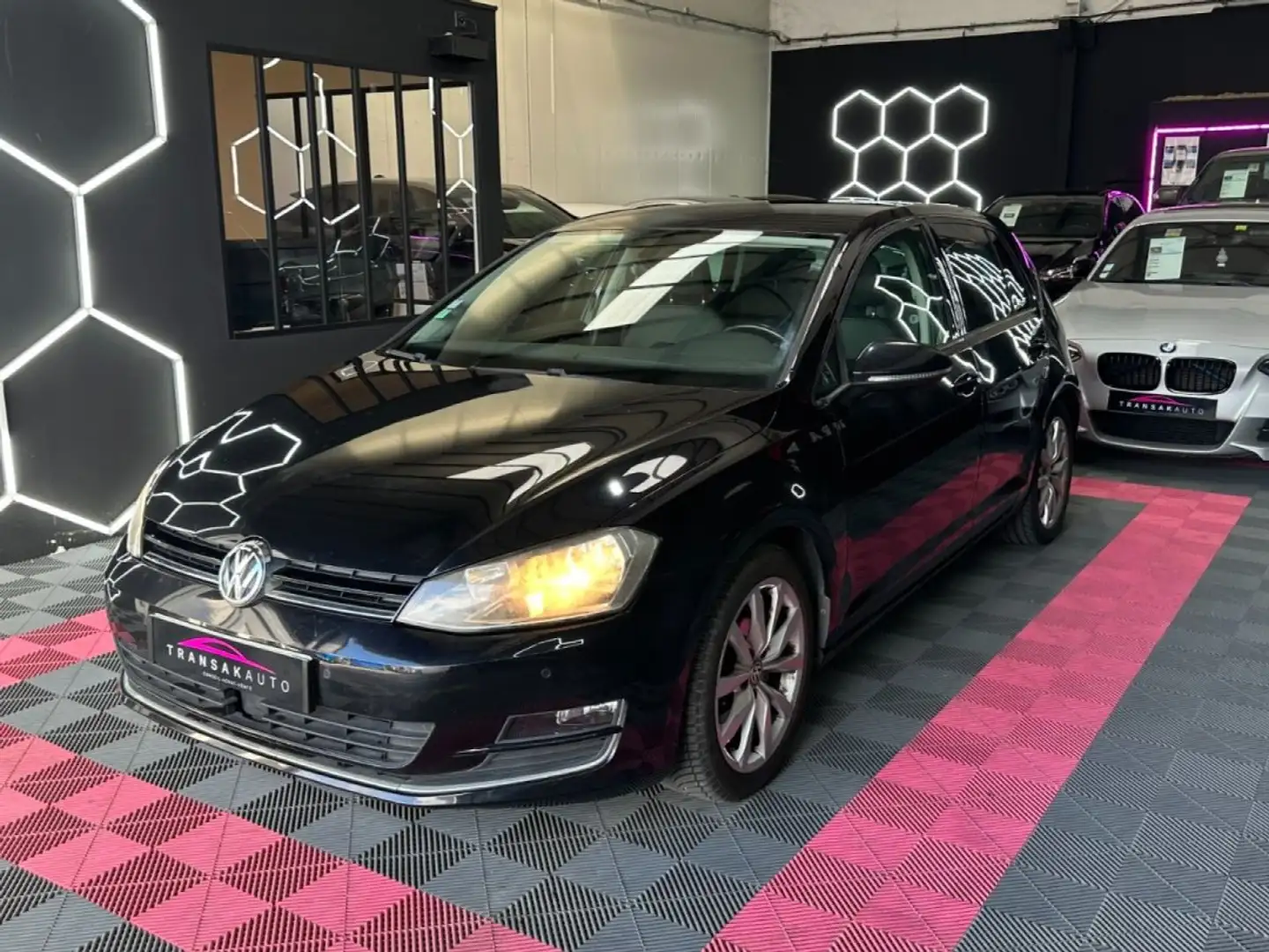 Volkswagen Golf 7 Carat 125 ch 1.4 TSI BlueMotion Technology ~ Démarrage sans clé ~ Régulateur adaptatif Noir - 2