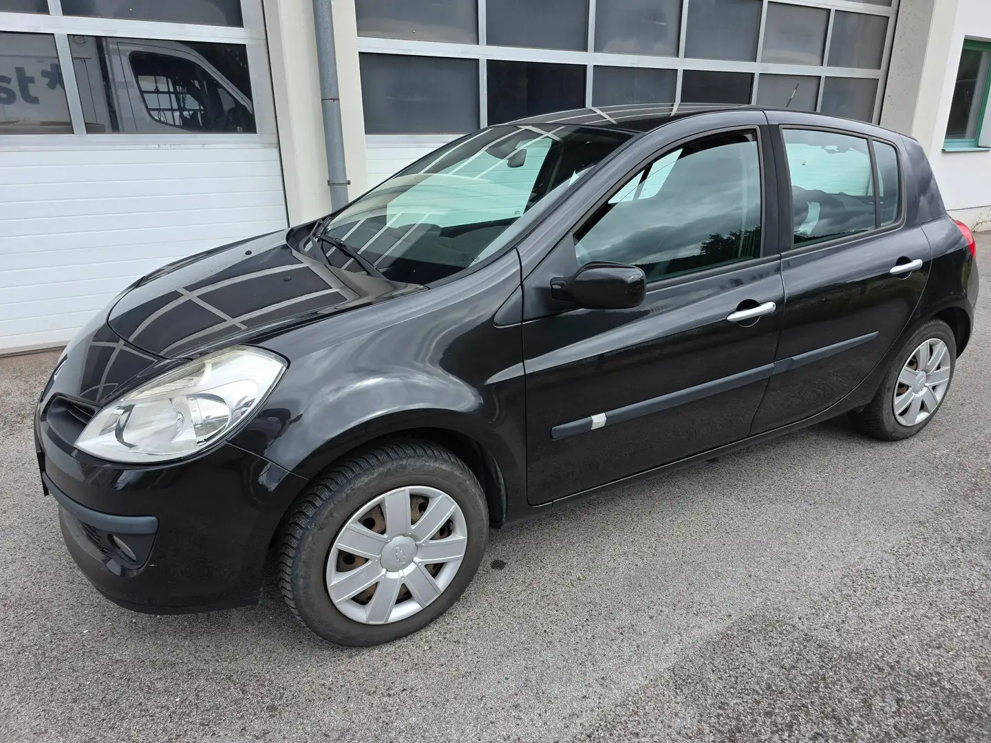 Renault Clio Clio Dynamique 1,5 dCi Dynamique Rot - 1