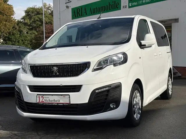 Peugeot Traveller