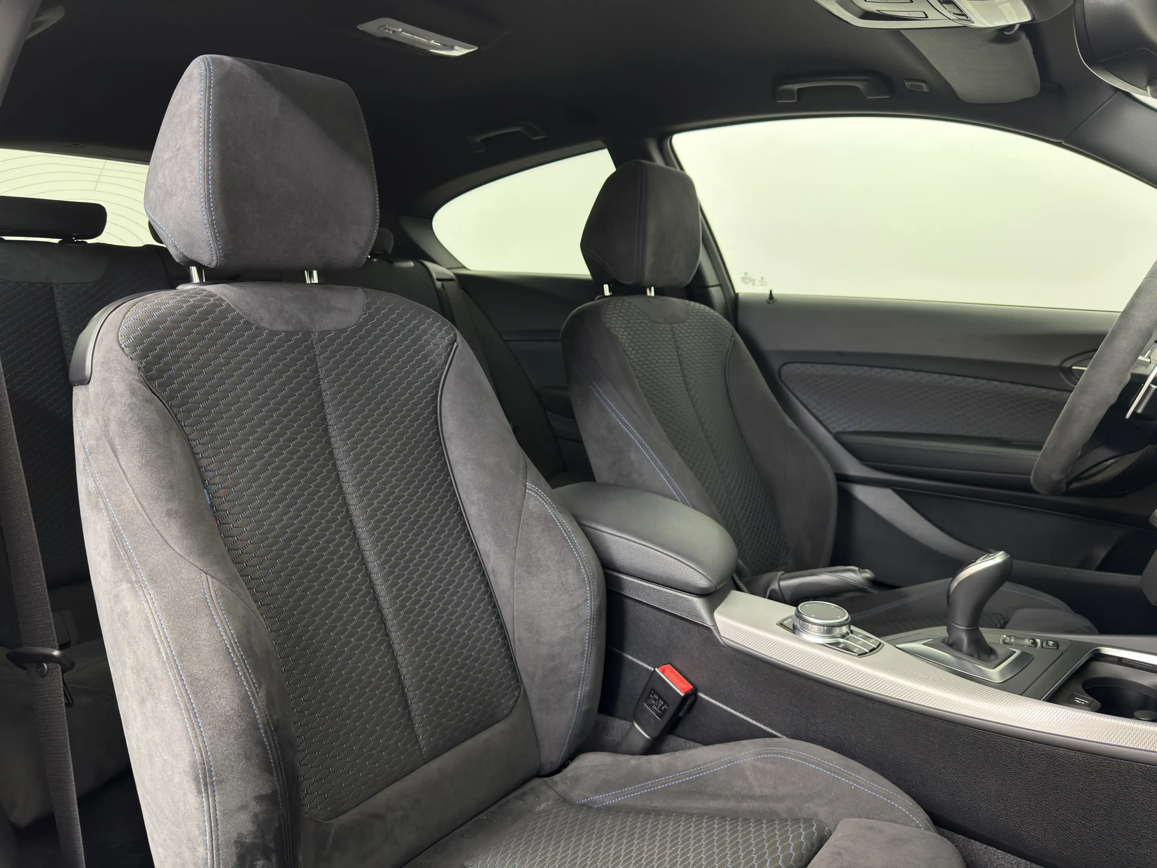BMW 140 xDrive No-OPF|HiFi|DAB|LED|Keyless|Shadow| — photo 15