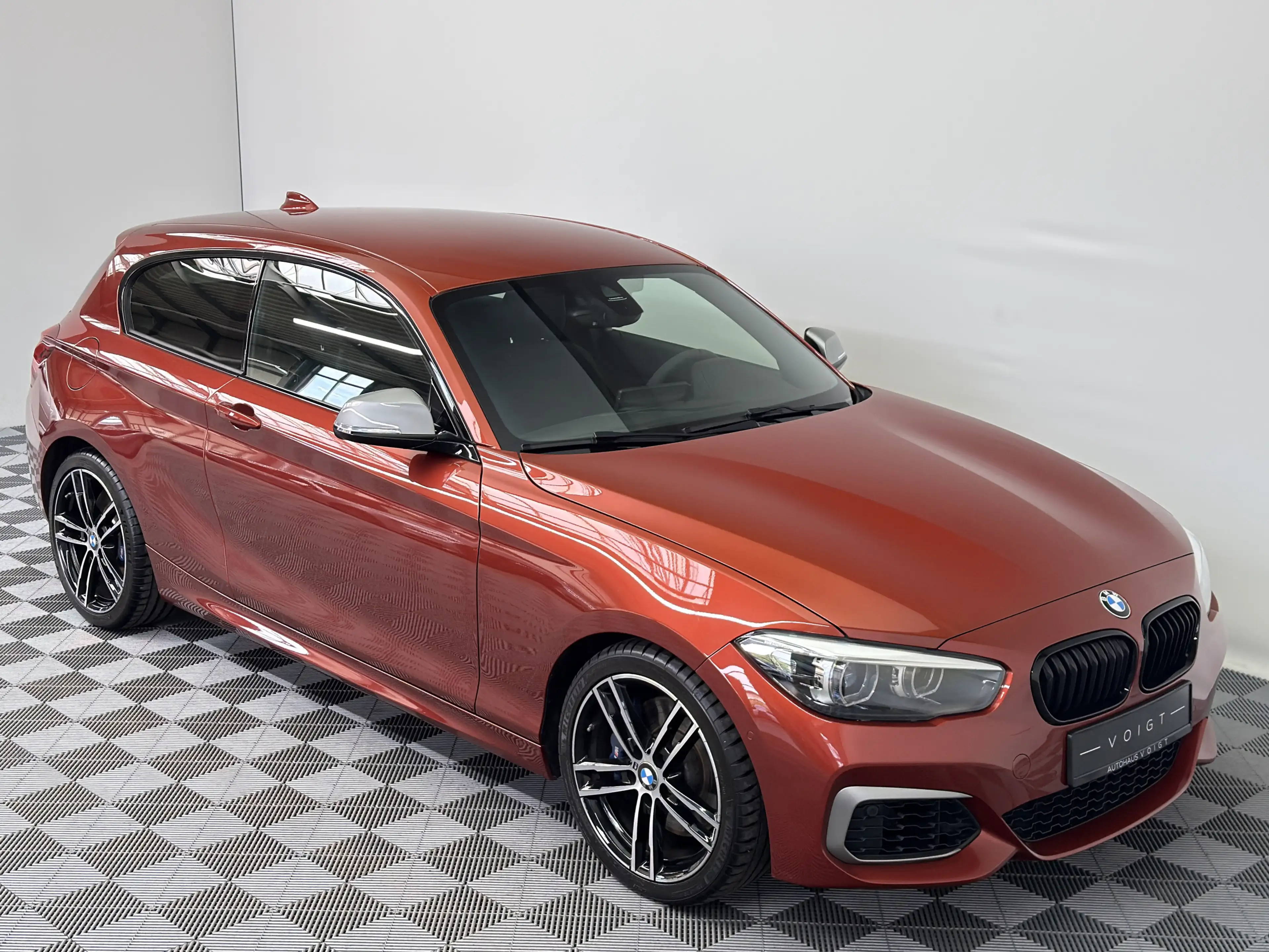 BMW 140 xDrive No-OPF|HiFi|DAB|LED|Keyless|Shadow| — photo 5