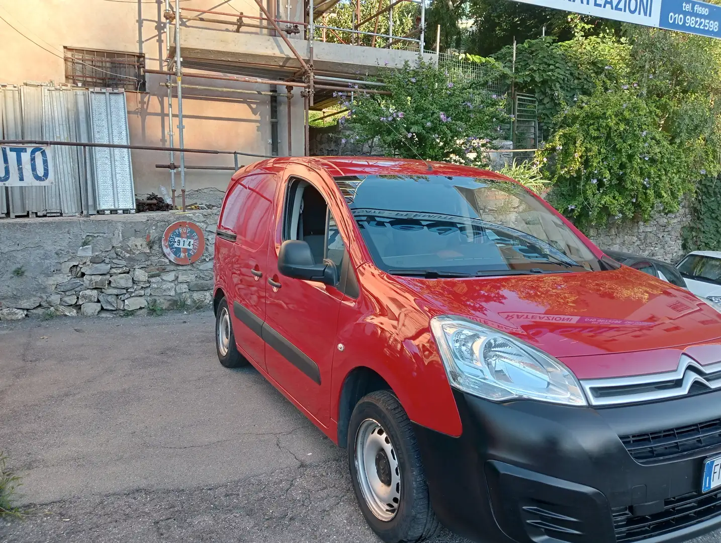 Citroen Berlingo Citroen Berlingo 1,6diesel 2017 3 posti euro 6 Rosso - 1
