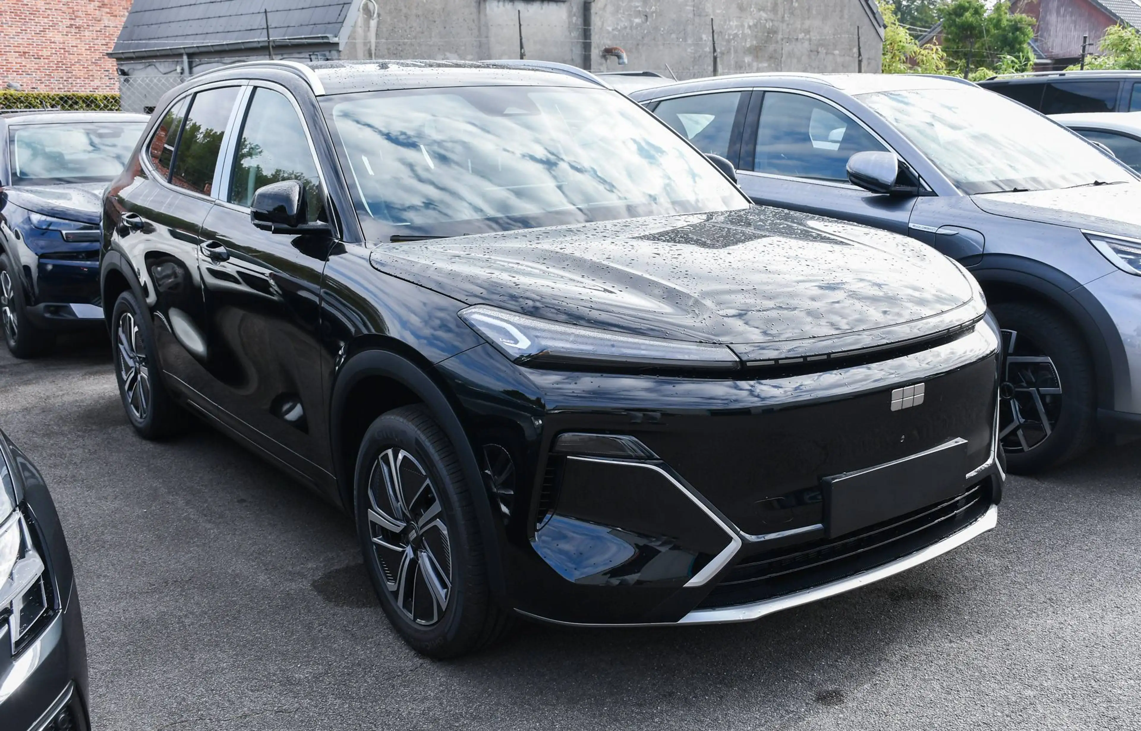 Geely Starray EM-i Pro 83km NIEUW - NAVIGATIE / SMARTLINK / LEDER / CAMERA / ACC / BLIS / PDC — photo 2