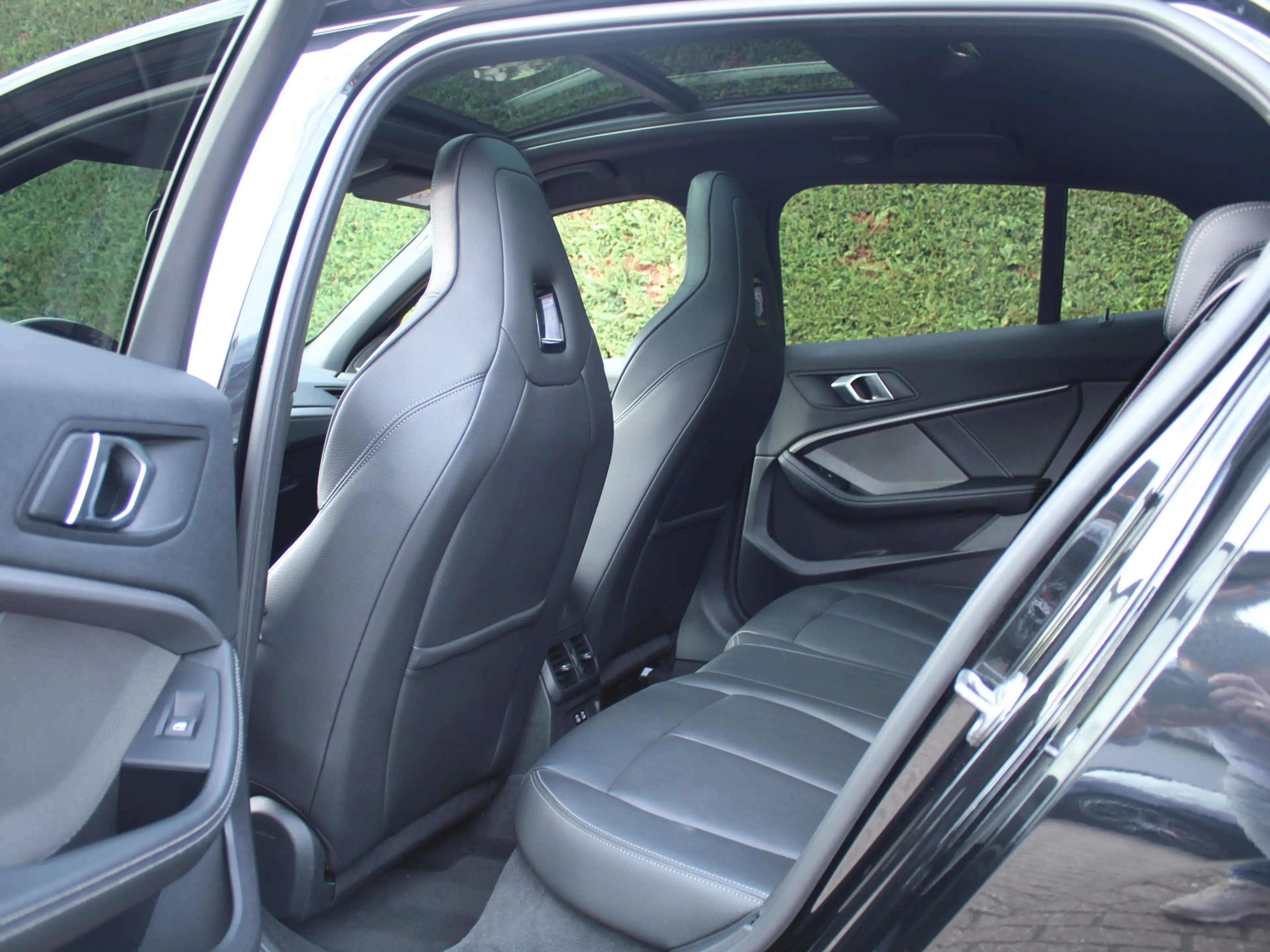 BMW 135 1-serie M135i xDrive High Executive | Full options — photo 8