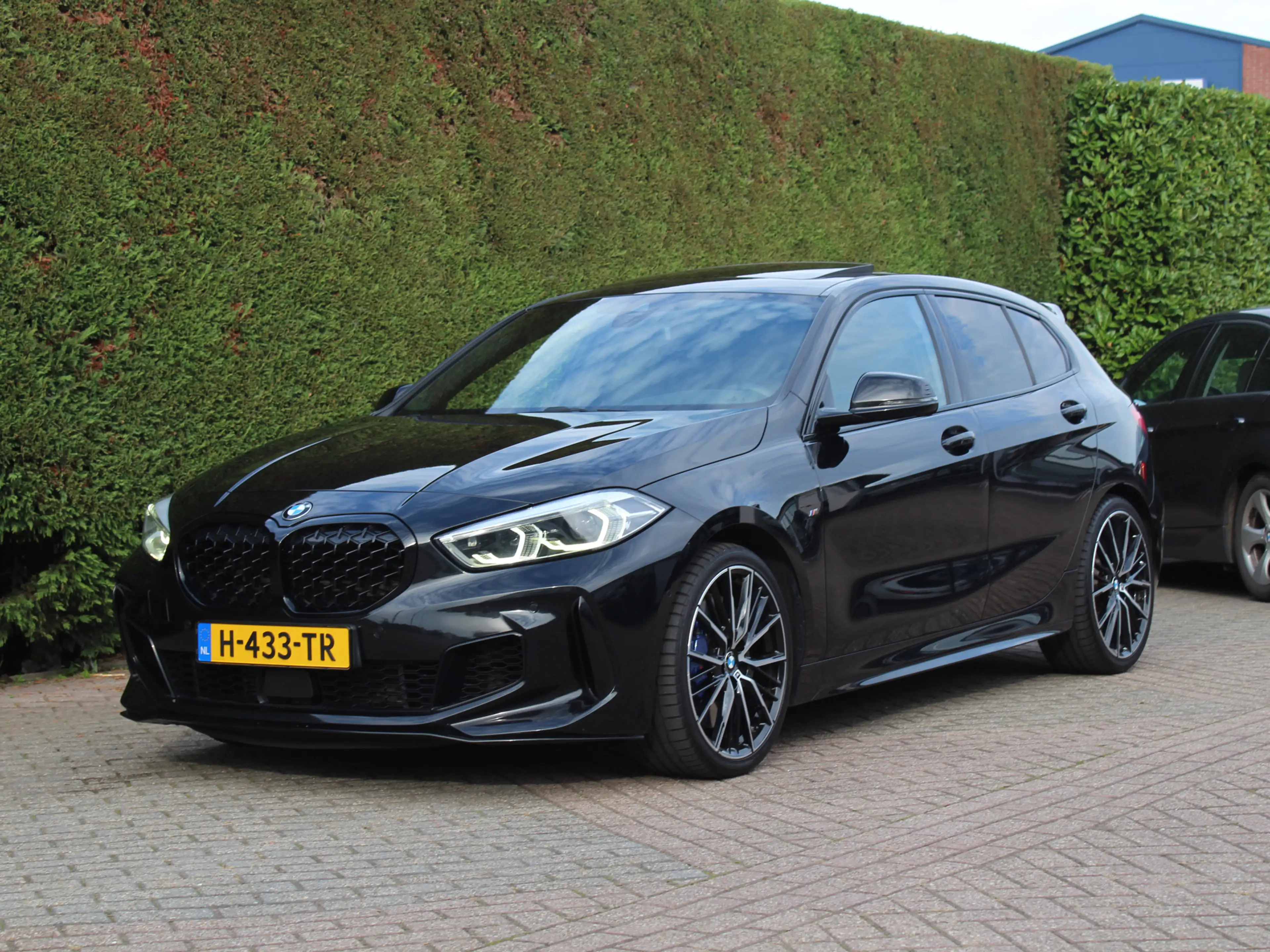 BMW 135 1-serie M135i xDrive High Executive | Full options — photo 3