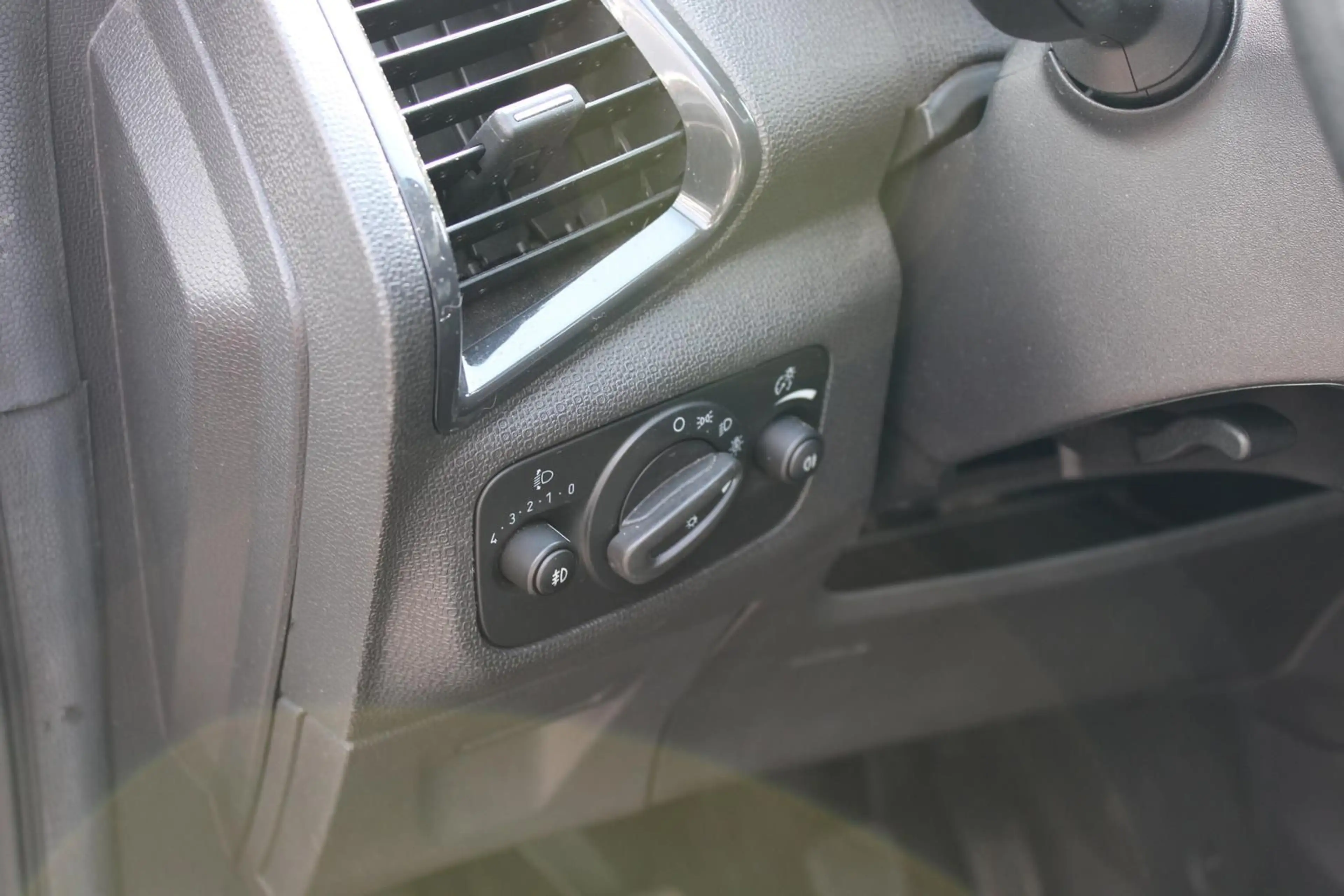 Ford EcoSport Ecosport Titanium 1.0 Sitzheizung Zahnriemen NEU — photo 13
