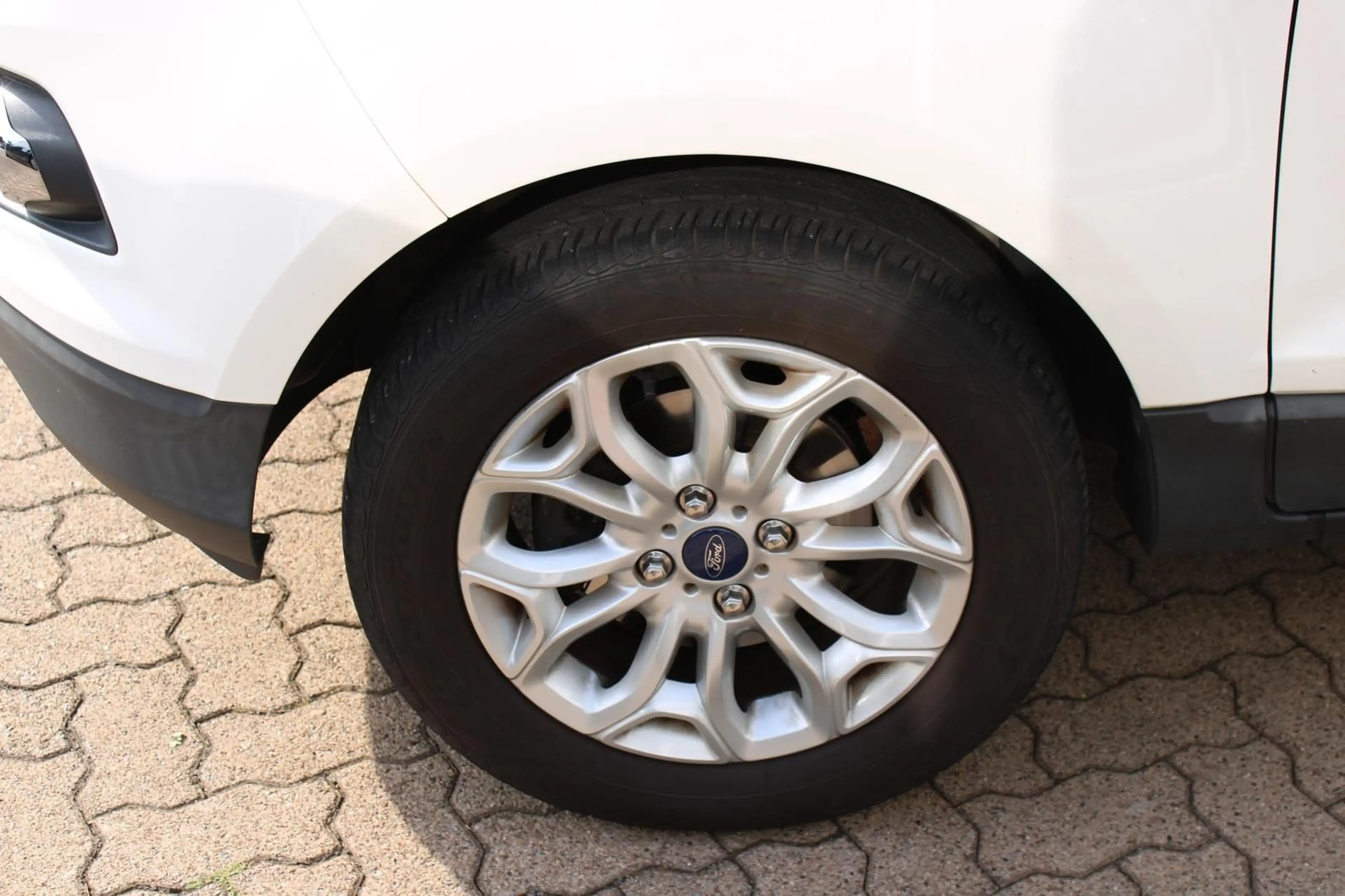 Ford EcoSport Ecosport Titanium 1.0 Sitzheizung Zahnriemen NEU — photo 8