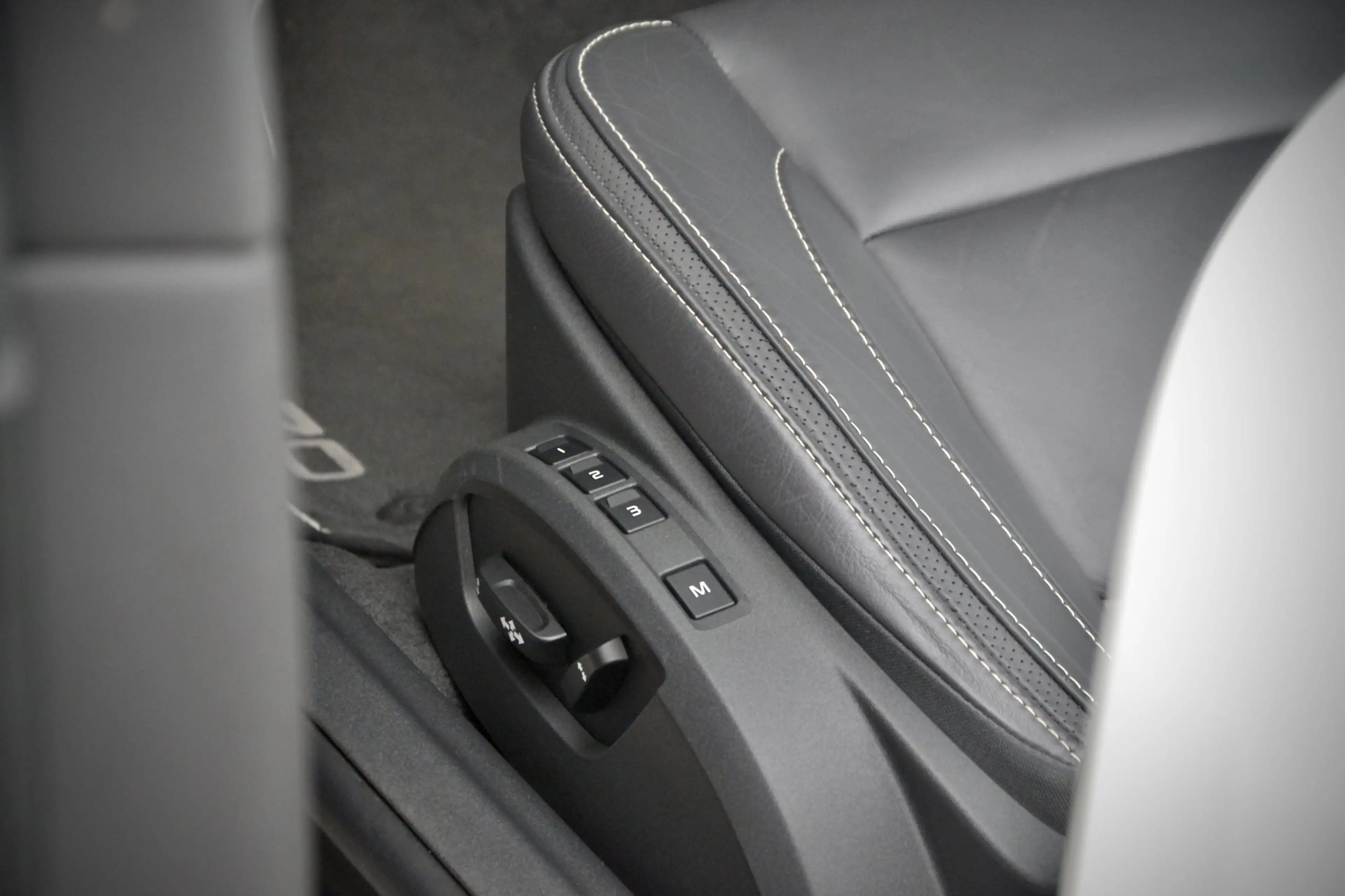 Volvo C70 Convertible 2.5 T5 Tourer / NL Auto / Nappa / Elek — photo 20