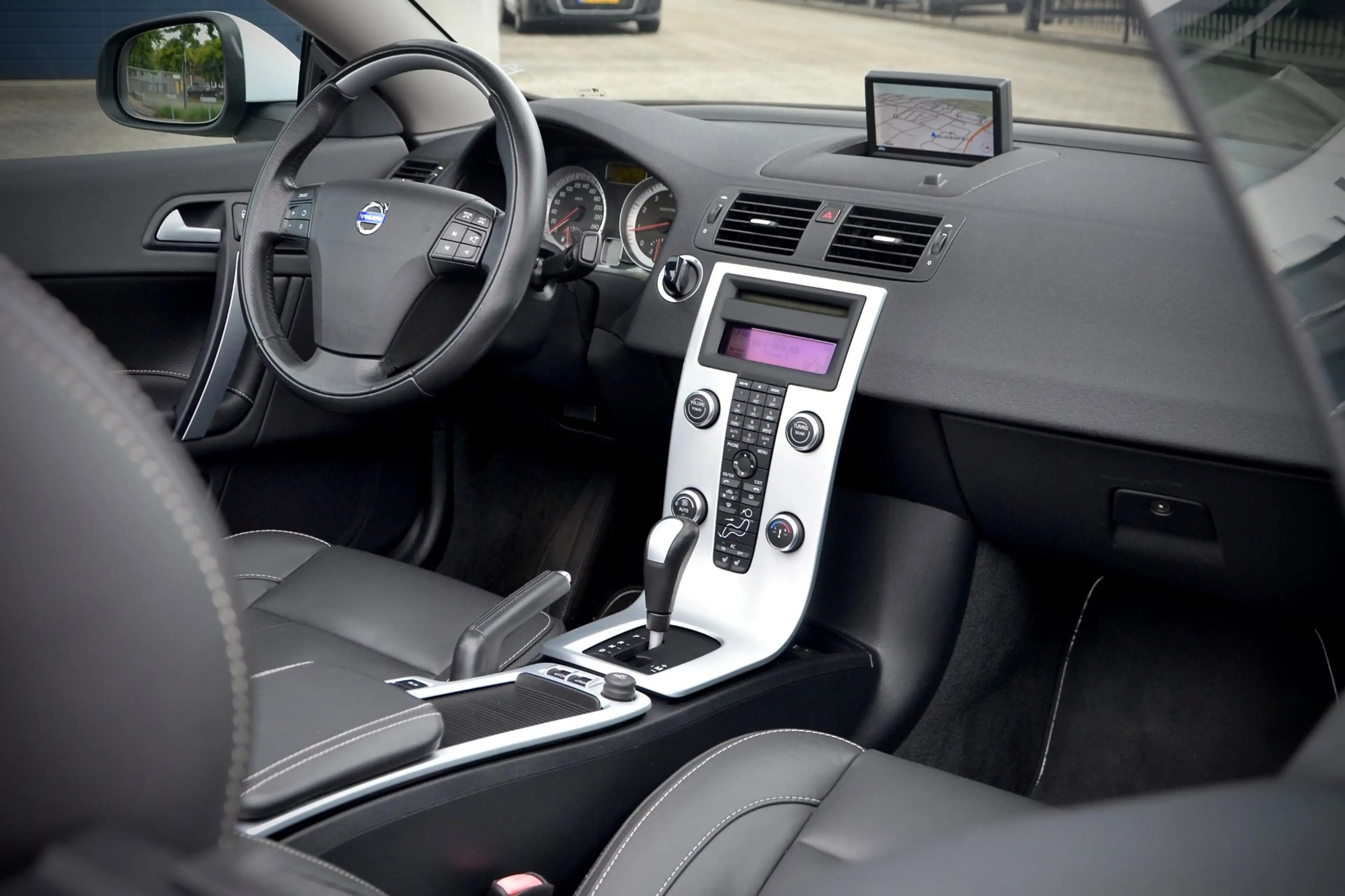 Volvo C70 Convertible 2.5 T5 Tourer / NL Auto / Nappa / Elek — photo 17
